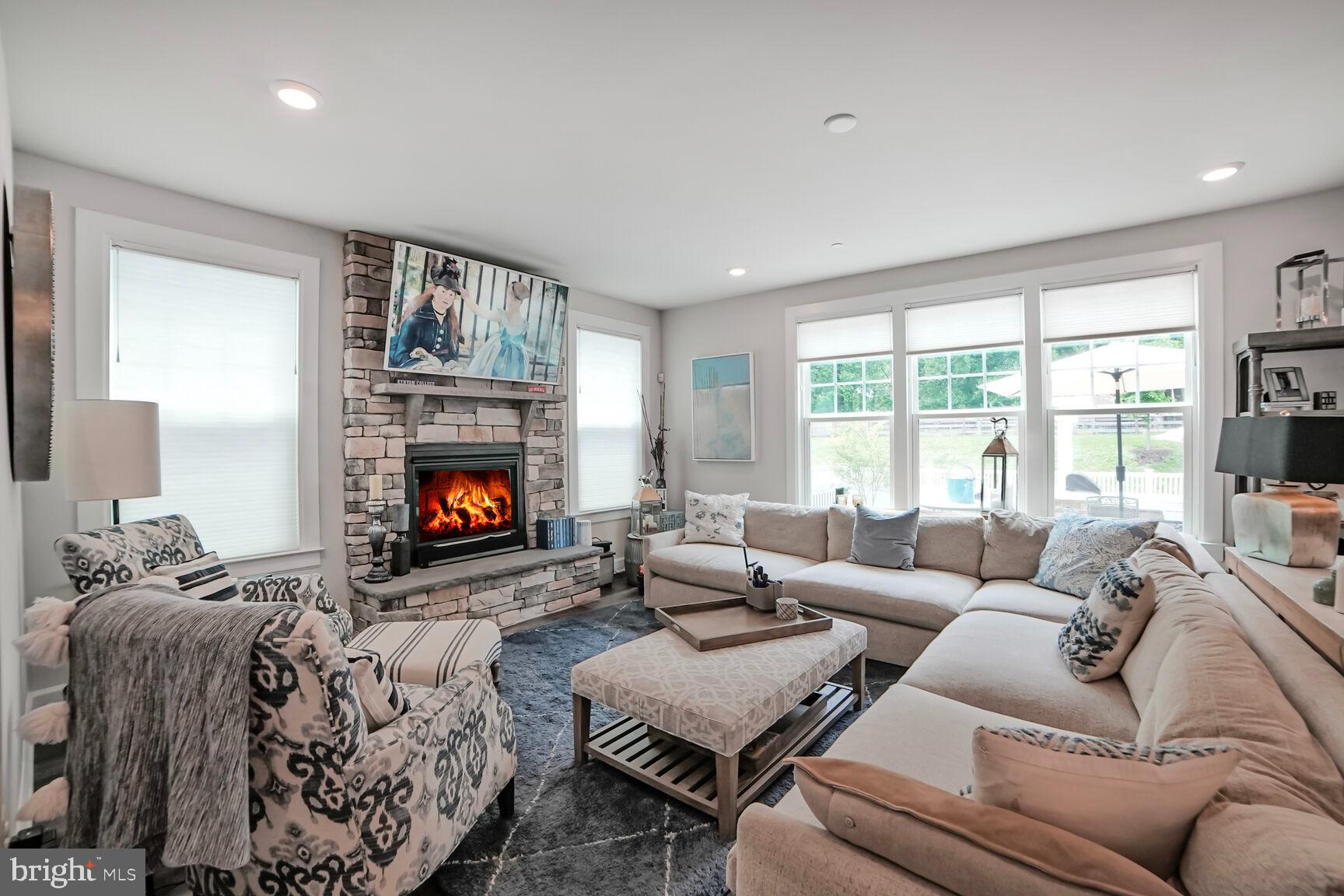 MAPLE LAWN SOUTH - Residential