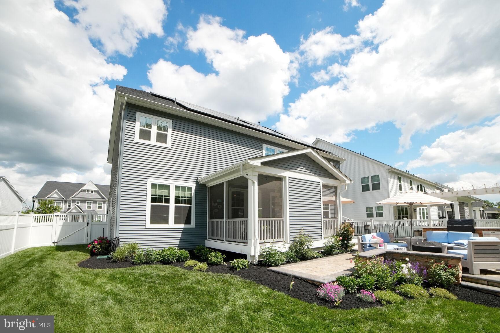 MAPLE LAWN SOUTH - Residential