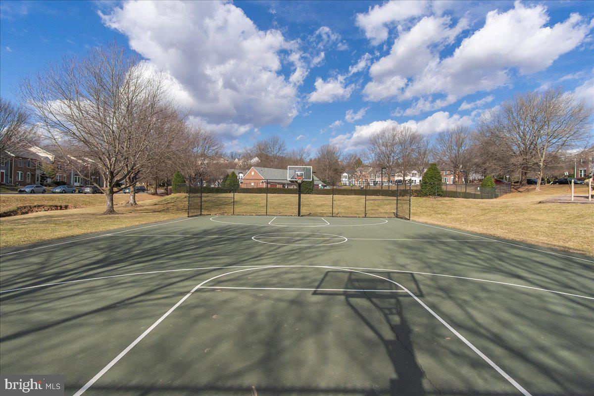 WHITTIER - Residential