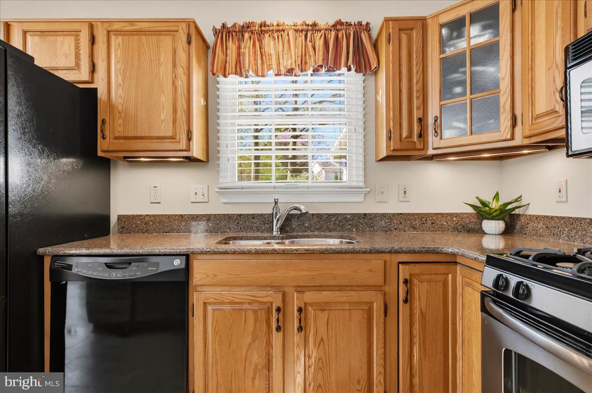 WHITTIER - Residential