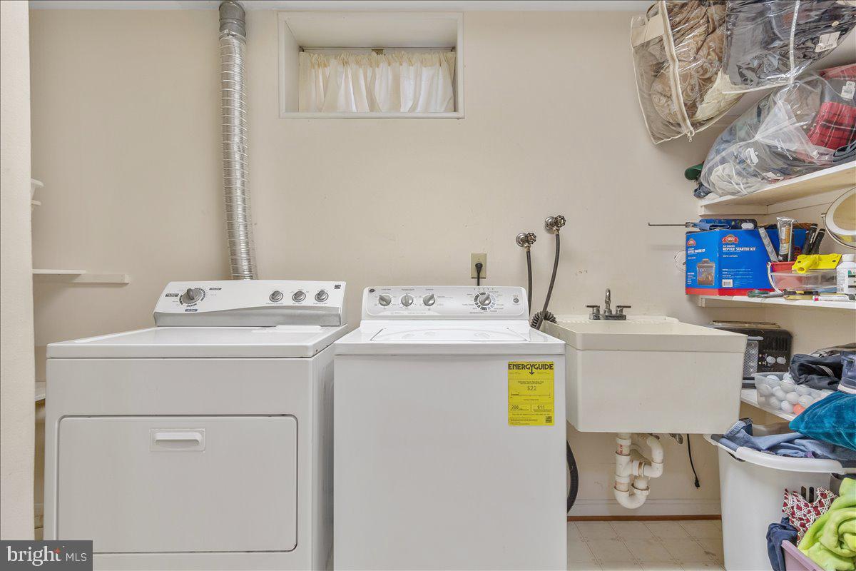 WHITTIER - Residential