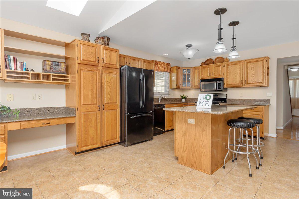 WHITTIER - Residential