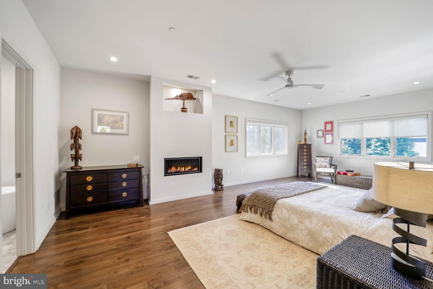 BRADMOOR - Residential