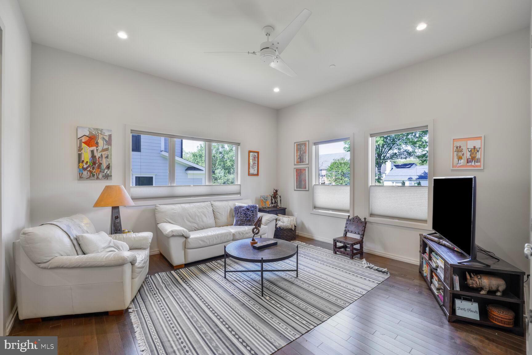 BRADMOOR - Residential