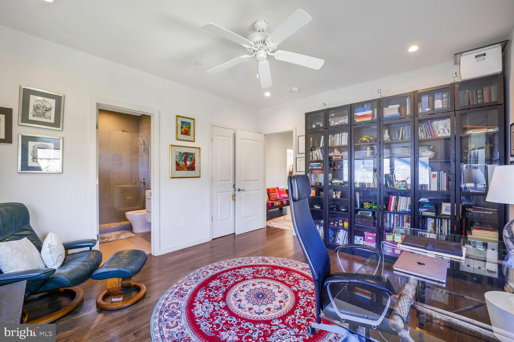 BRADMOOR - Residential