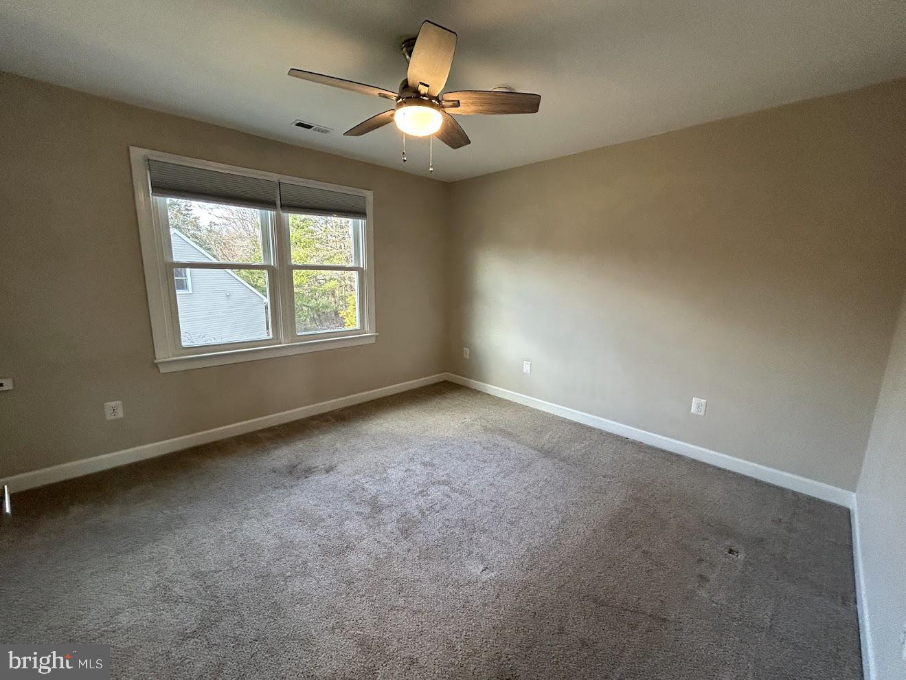 LEE'S HILL NORTH - Residential Lease