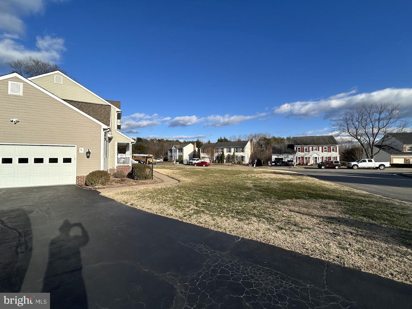 LEE'S HILL NORTH - Residential Lease