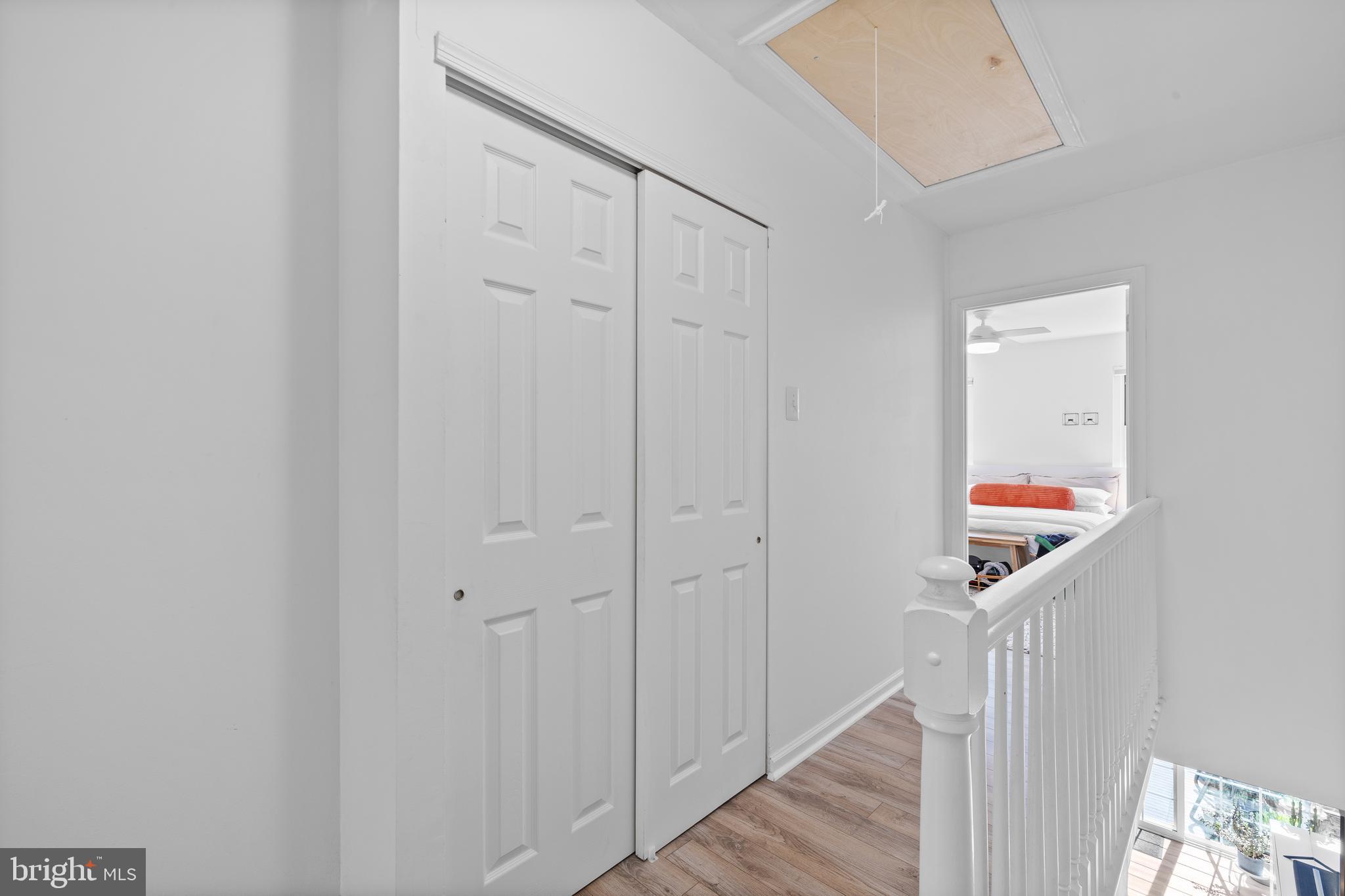 OXFORD OF BLUE BELL - Residential