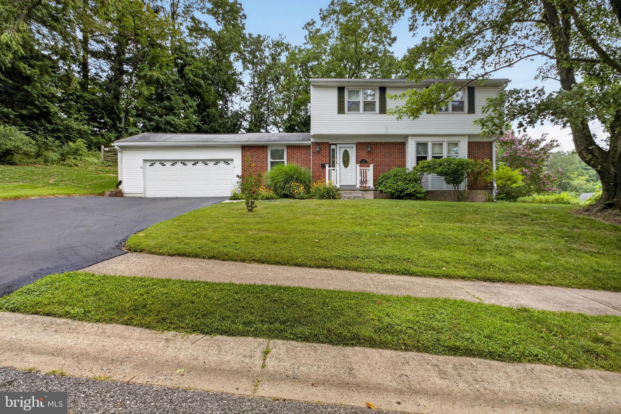 40 FREMONT ROAD