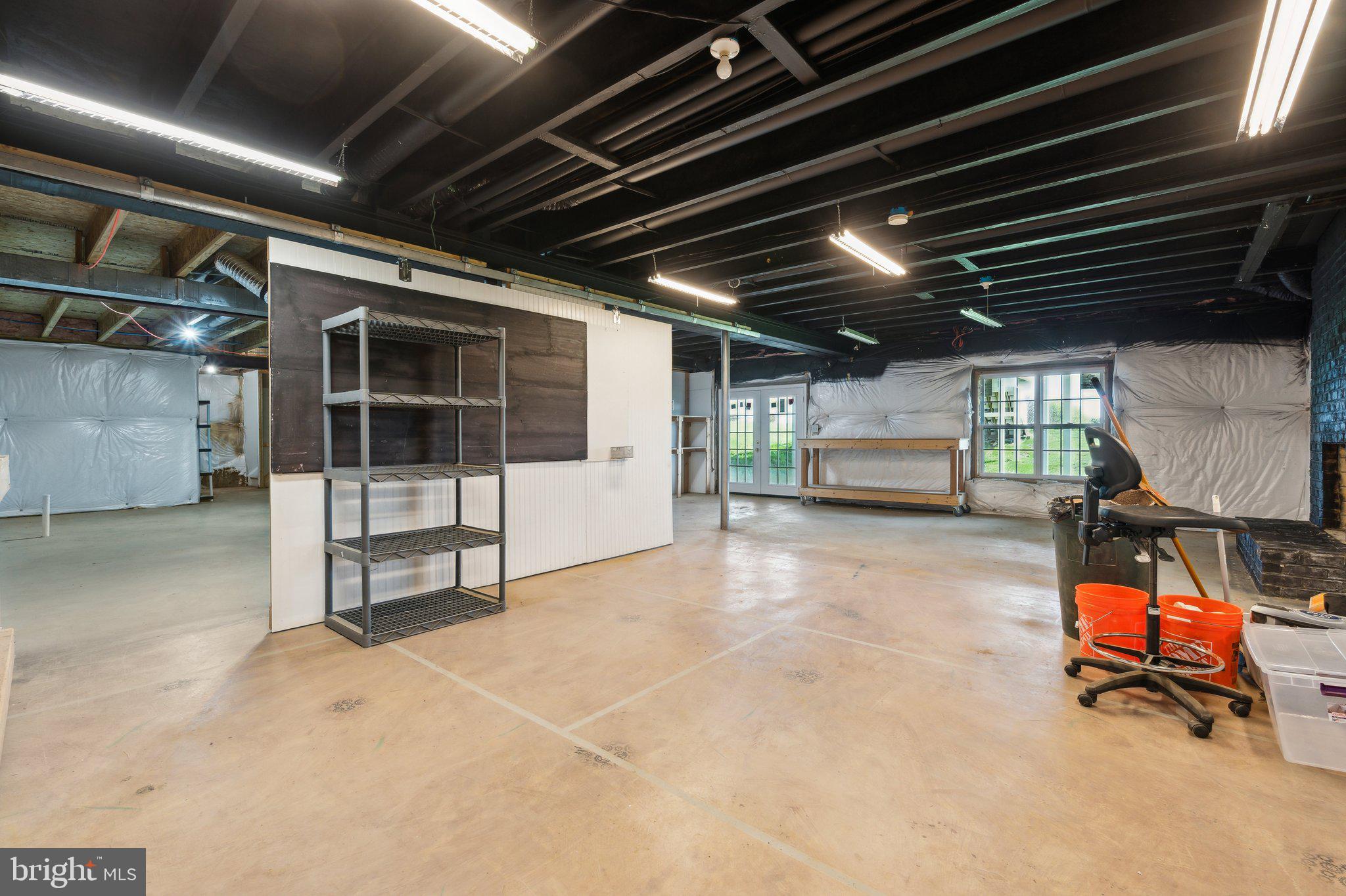 LONGMOOR FARM ESTATES - Residential