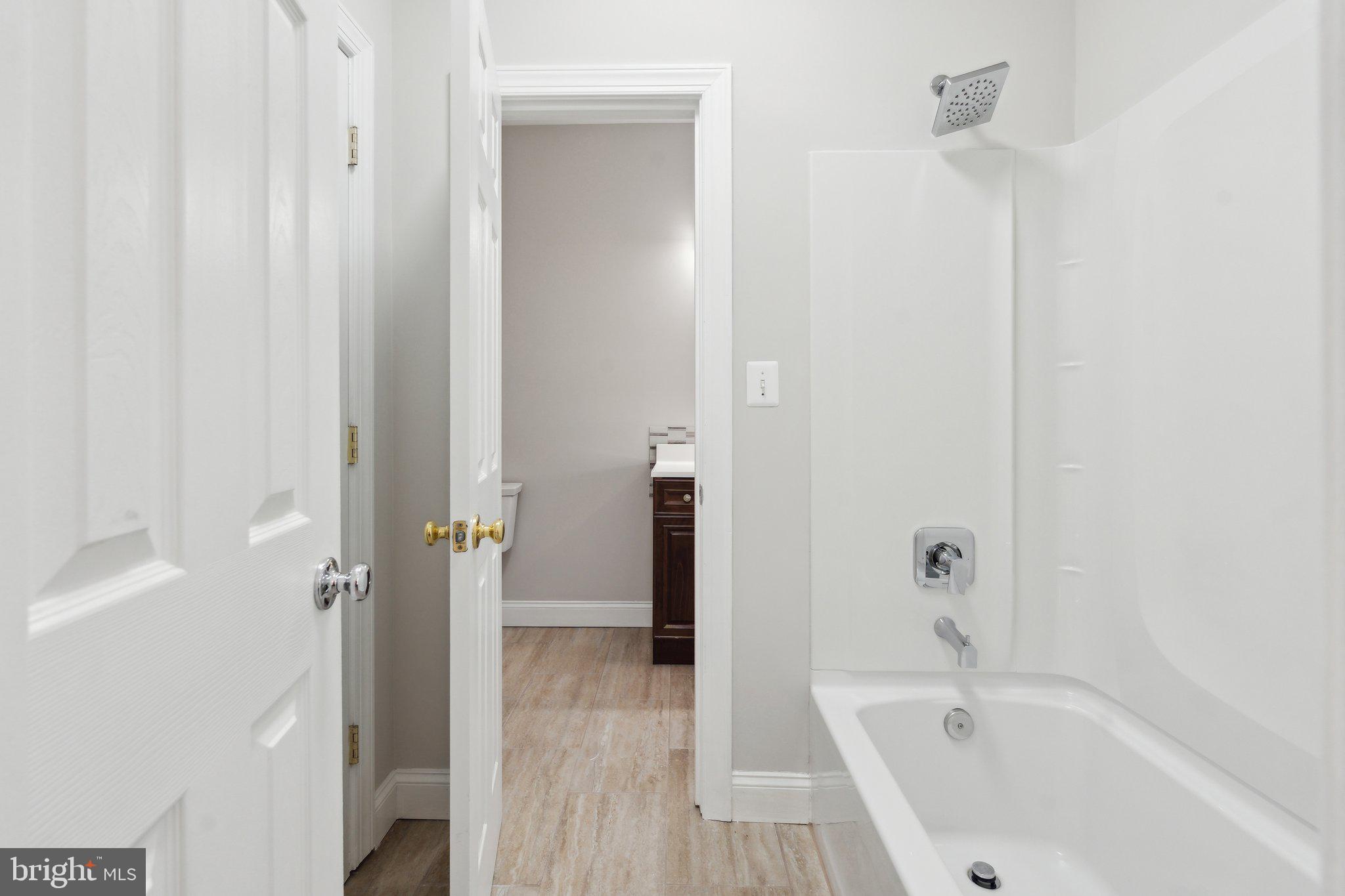 LONGMOOR FARM ESTATES - Residential