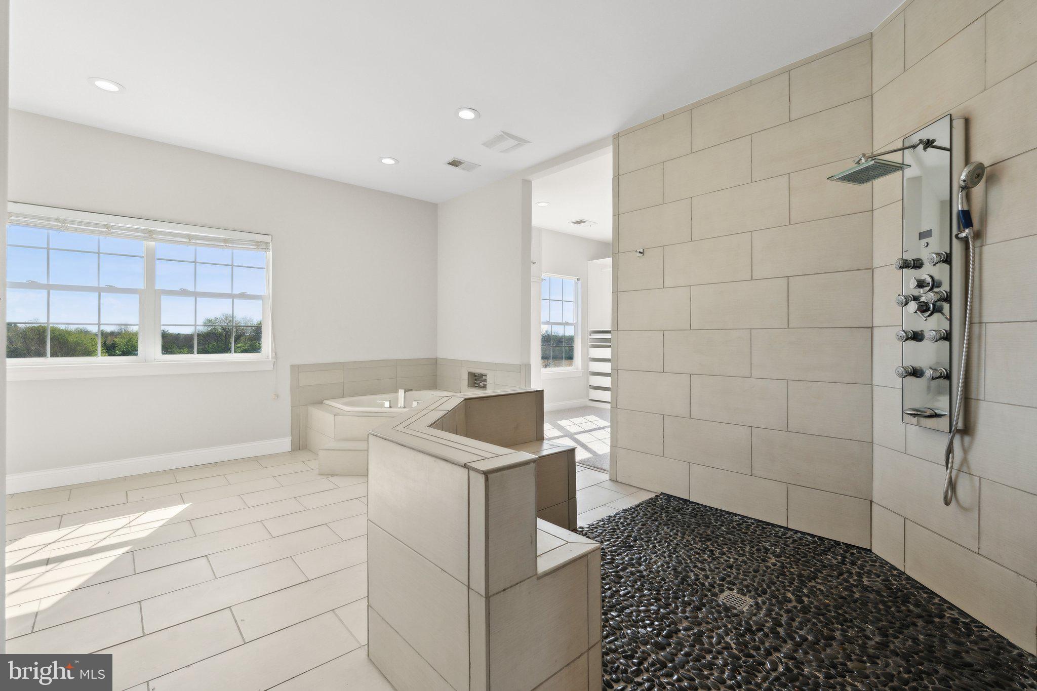 LONGMOOR FARM ESTATES - Residential