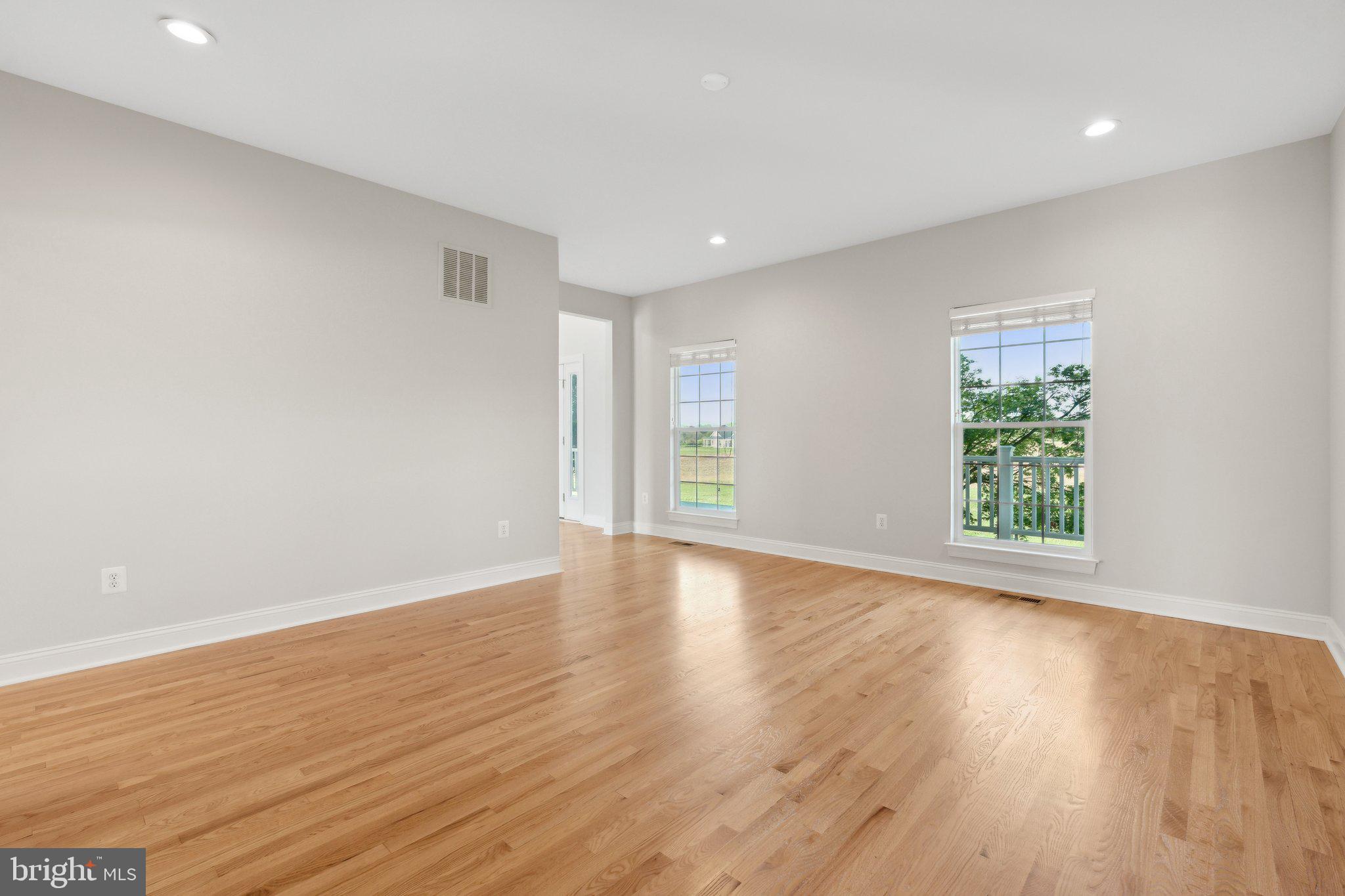 LONGMOOR FARM ESTATES - Residential