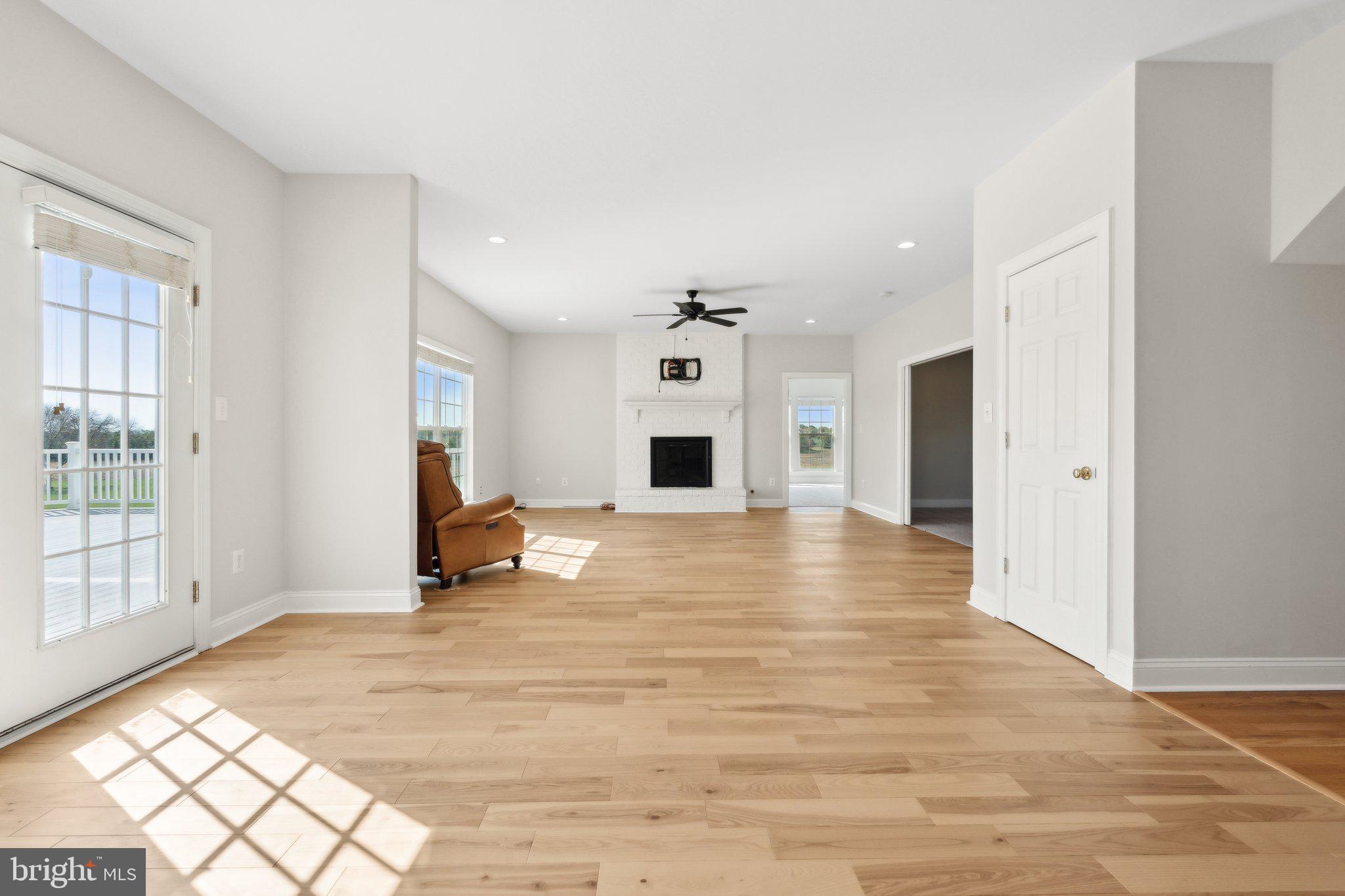 LONGMOOR FARM ESTATES - Residential