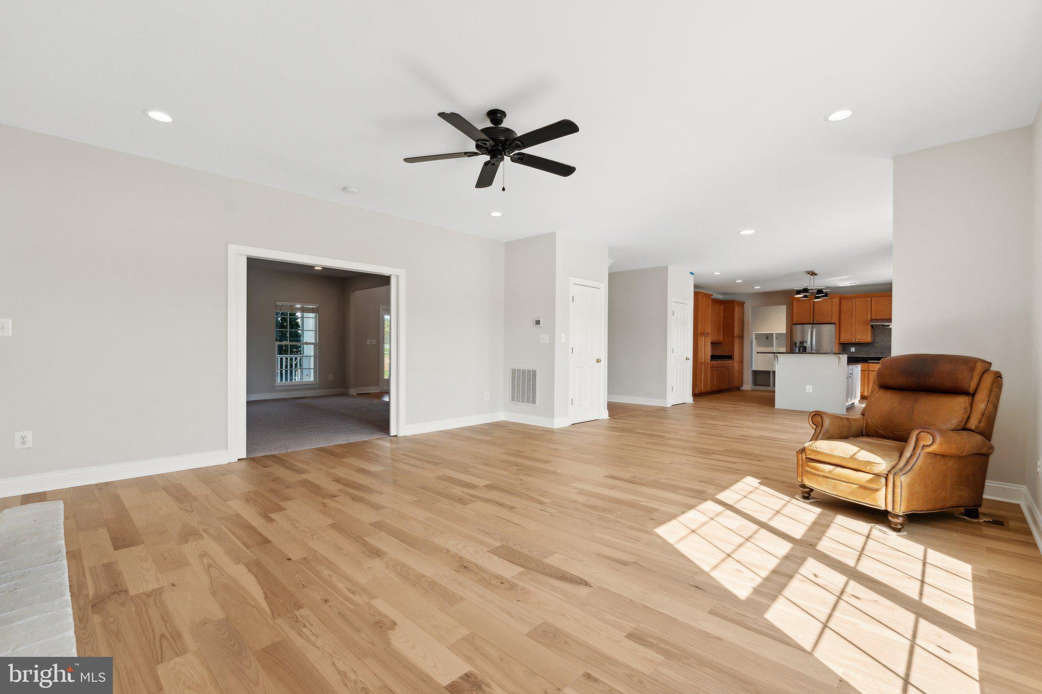 LONGMOOR FARM ESTATES - Residential