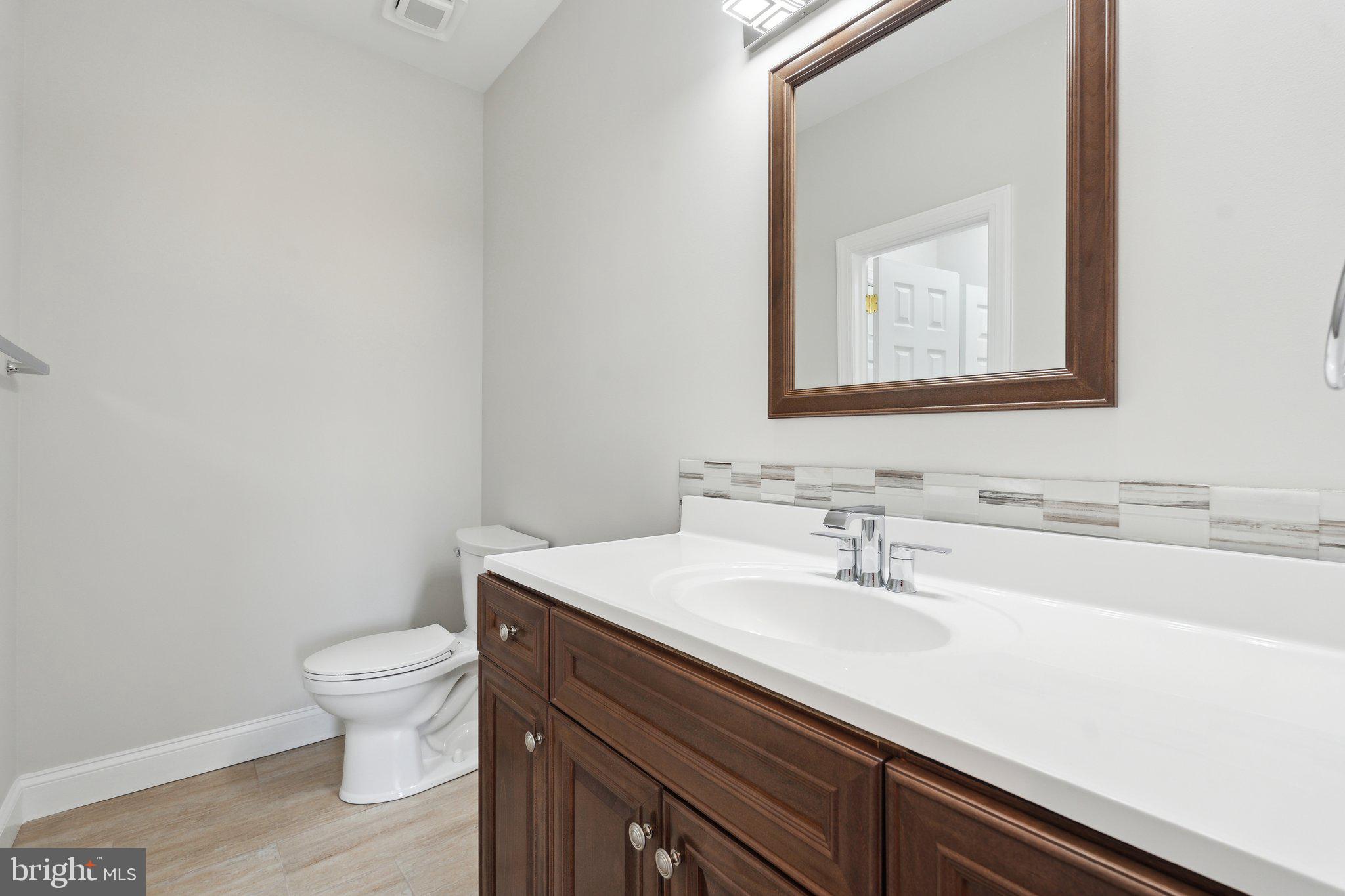 LONGMOOR FARM ESTATES - Residential