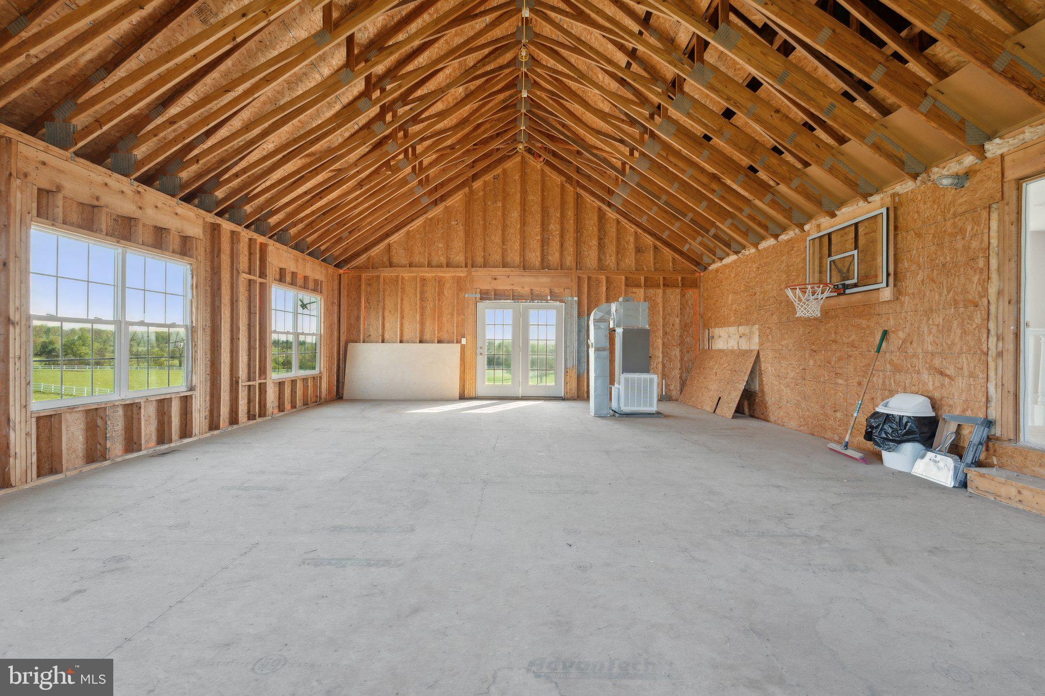 LONGMOOR FARM ESTATES - Residential