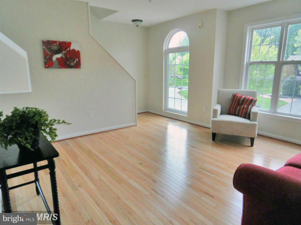 HOYLES MILL VILLAGE - Residential Lease