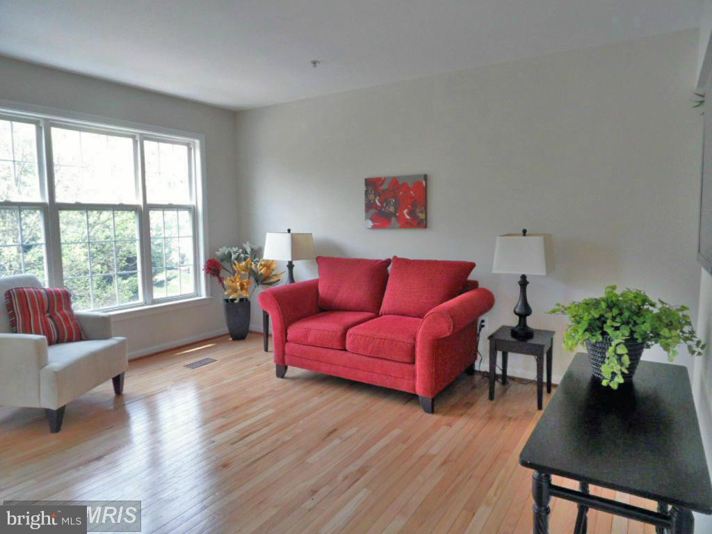 HOYLES MILL VILLAGE - Residential Lease