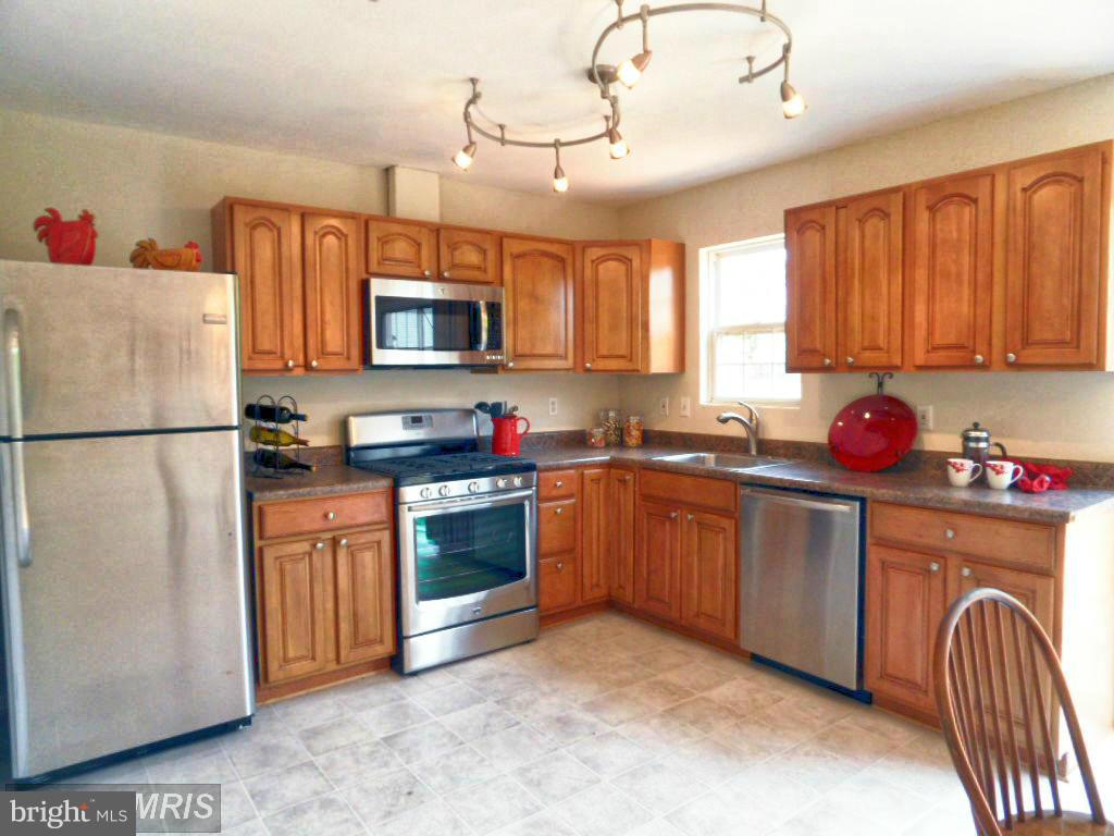 HOYLES MILL VILLAGE - Residential Lease