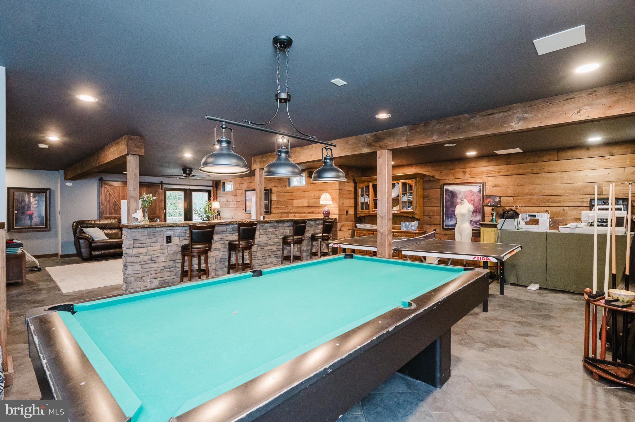 COLVARD MANOR - Residential