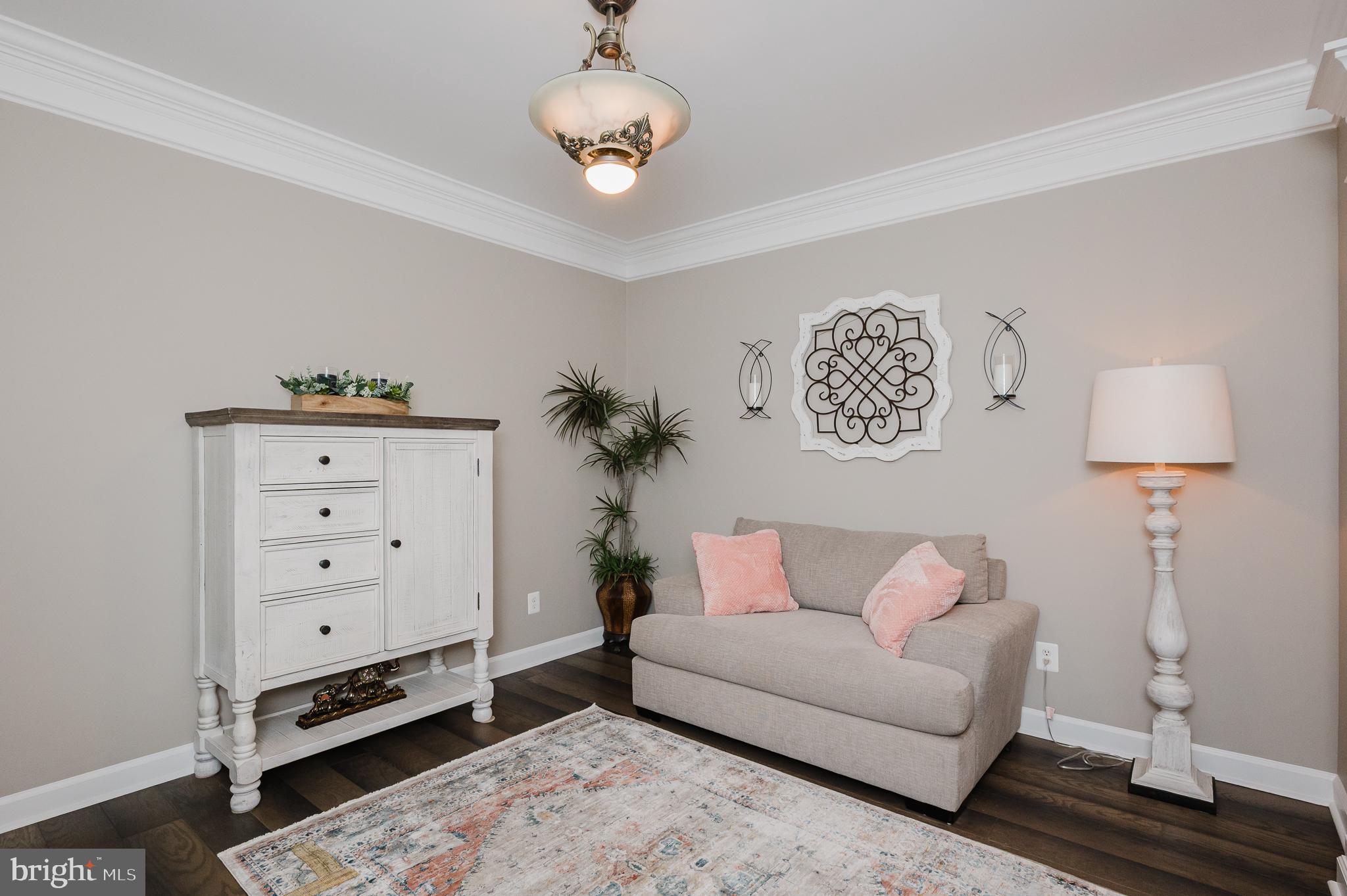 COLVARD MANOR - Residential