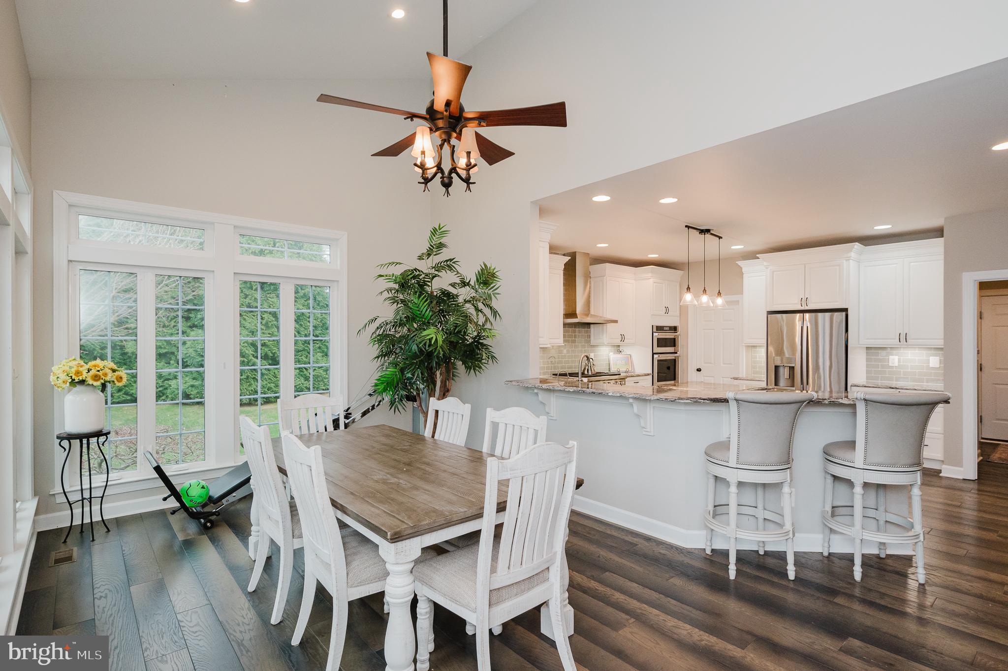 COLVARD MANOR - Residential