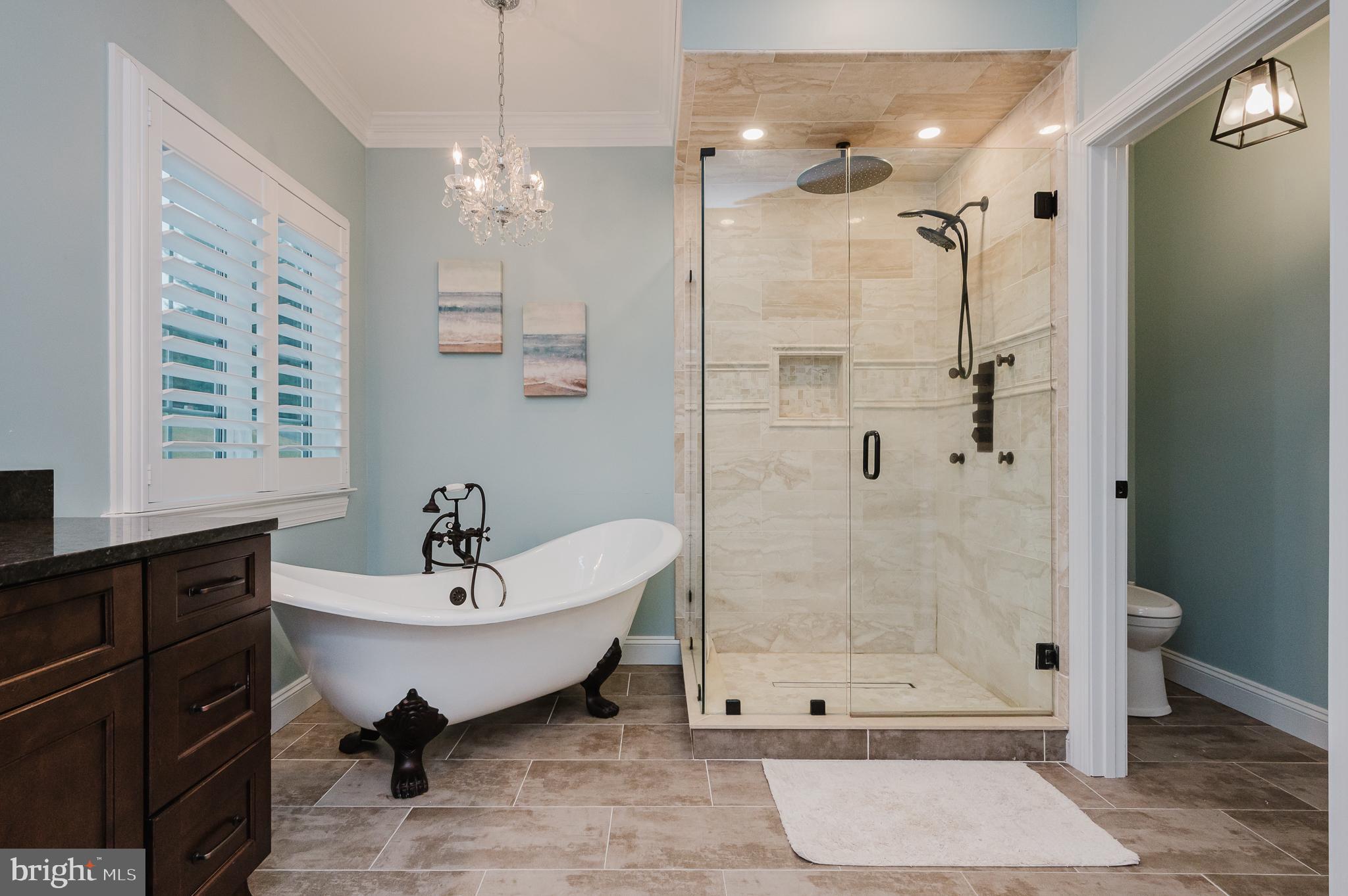 COLVARD MANOR - Residential