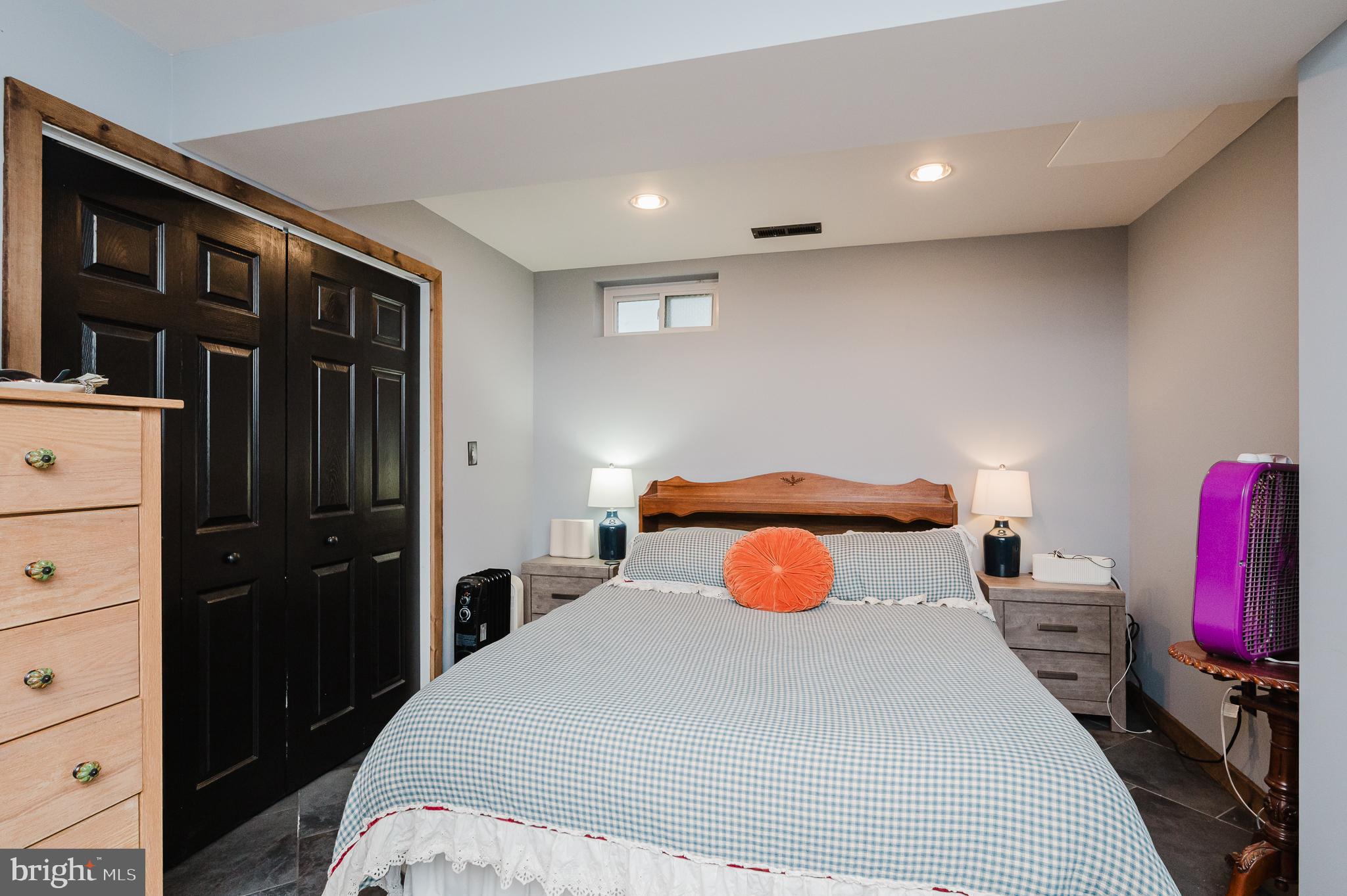 COLVARD MANOR - Residential