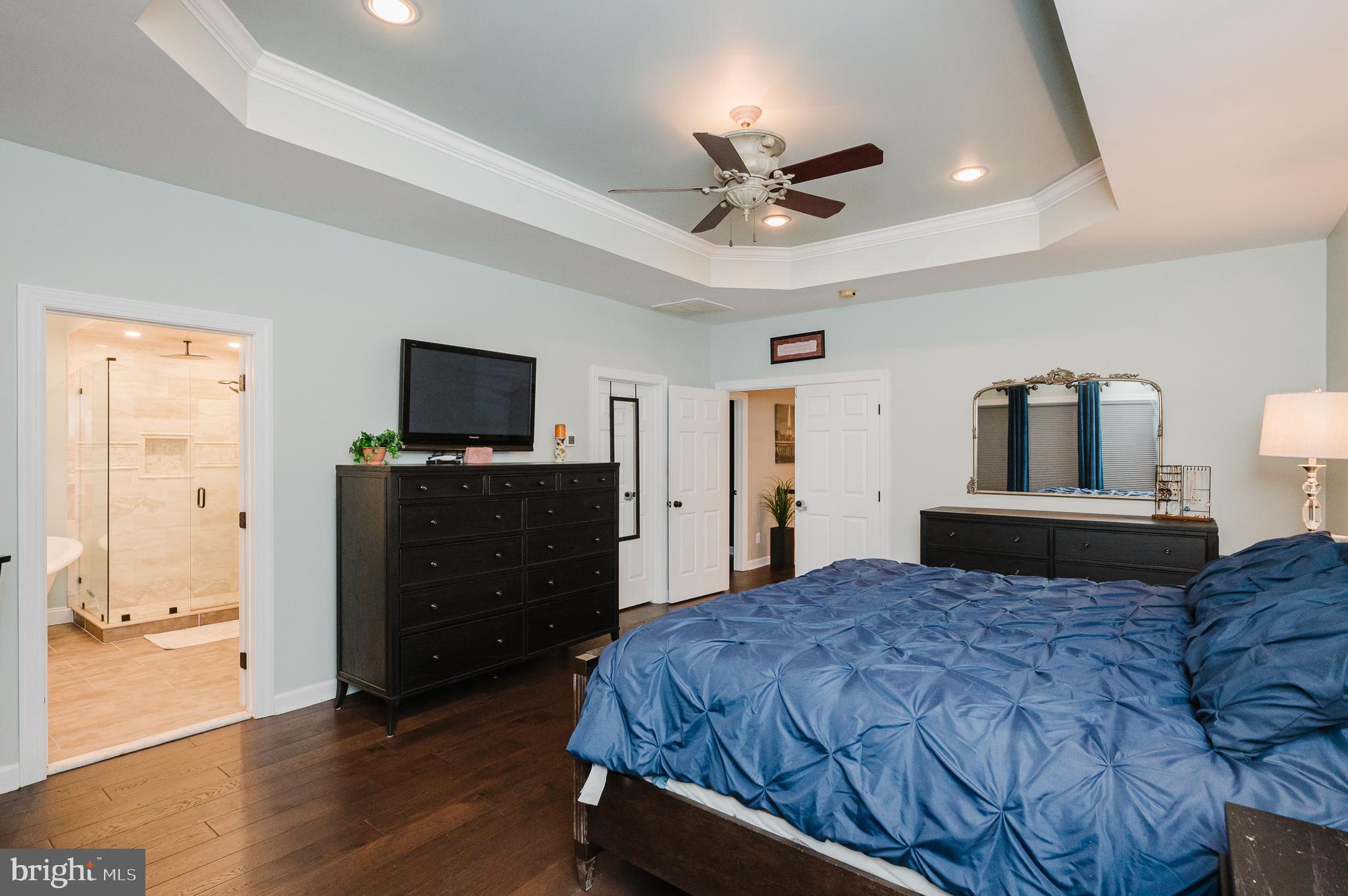 COLVARD MANOR - Residential