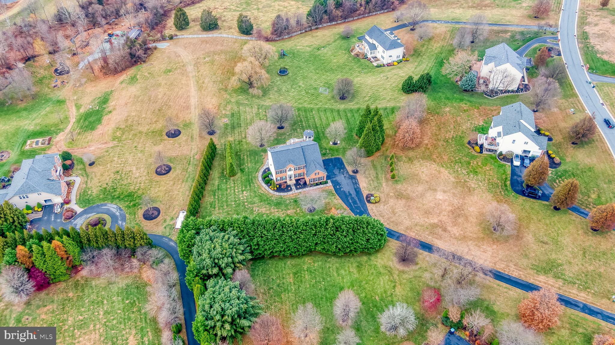 COLVARD MANOR - Residential