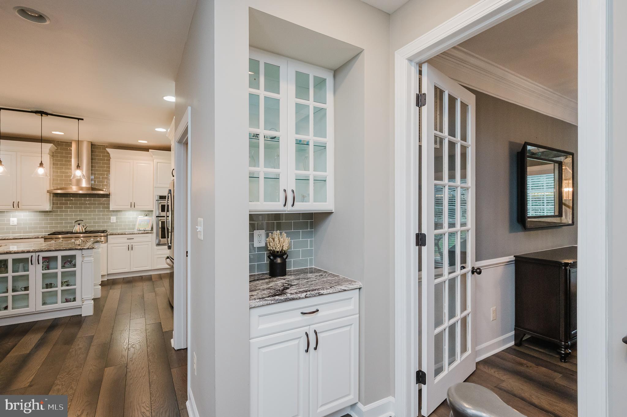 COLVARD MANOR - Residential