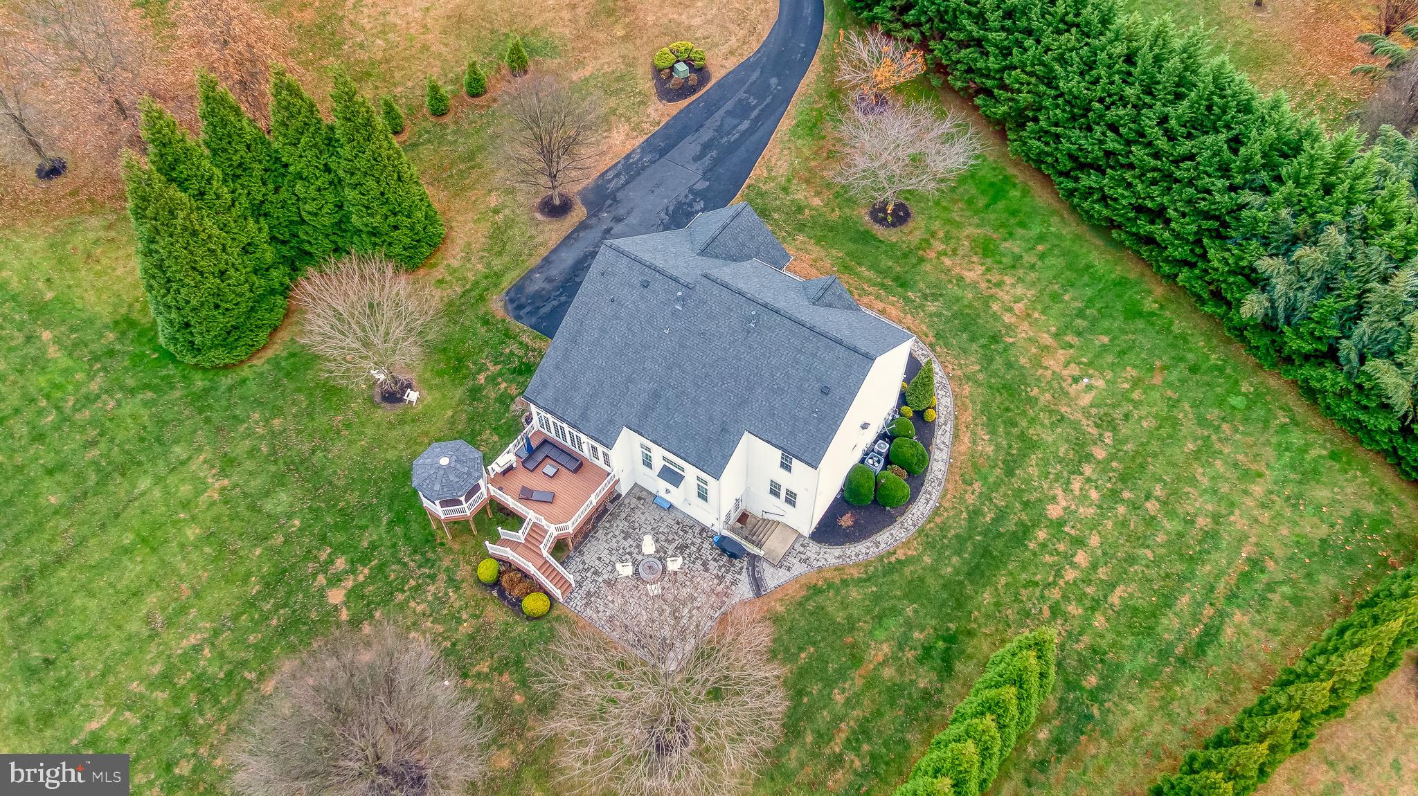 COLVARD MANOR - Residential