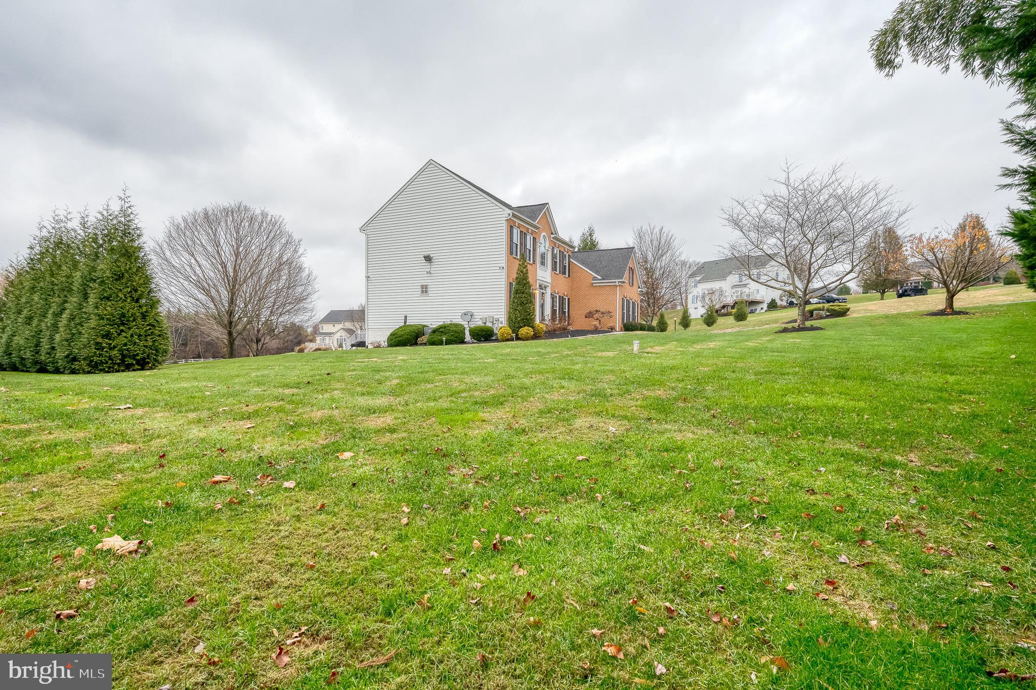 COLVARD MANOR - Residential