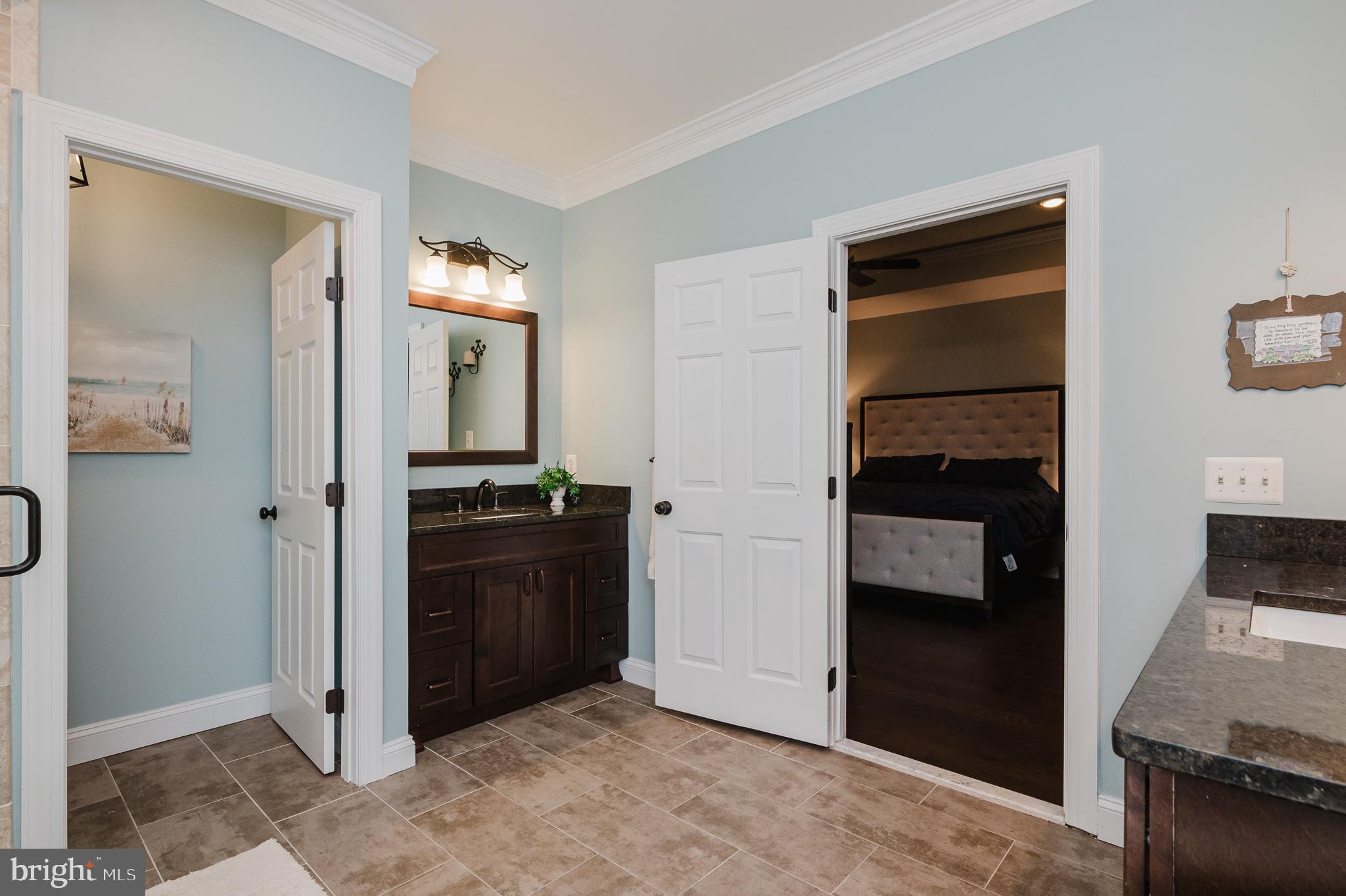 COLVARD MANOR - Residential