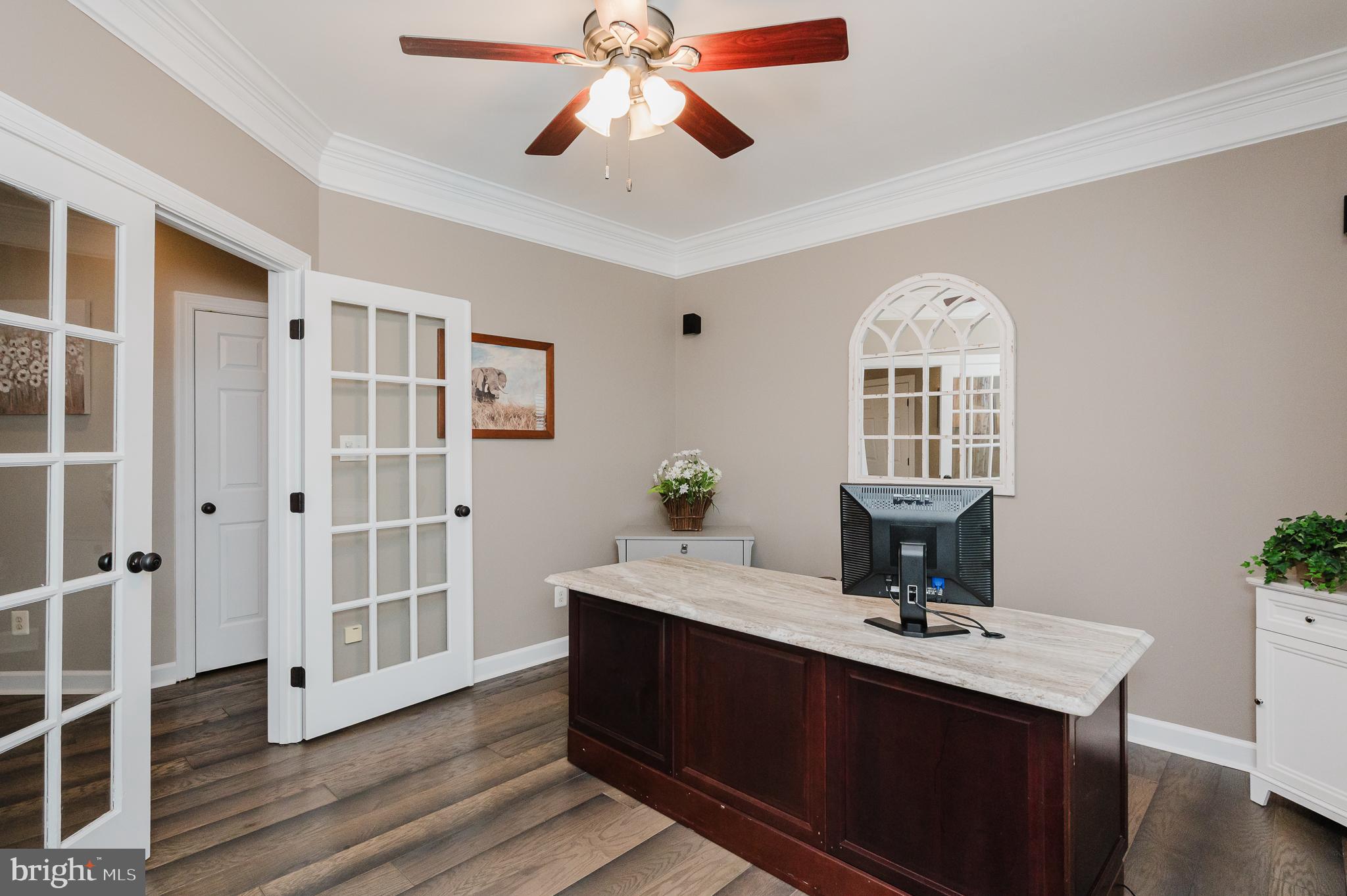 COLVARD MANOR - Residential