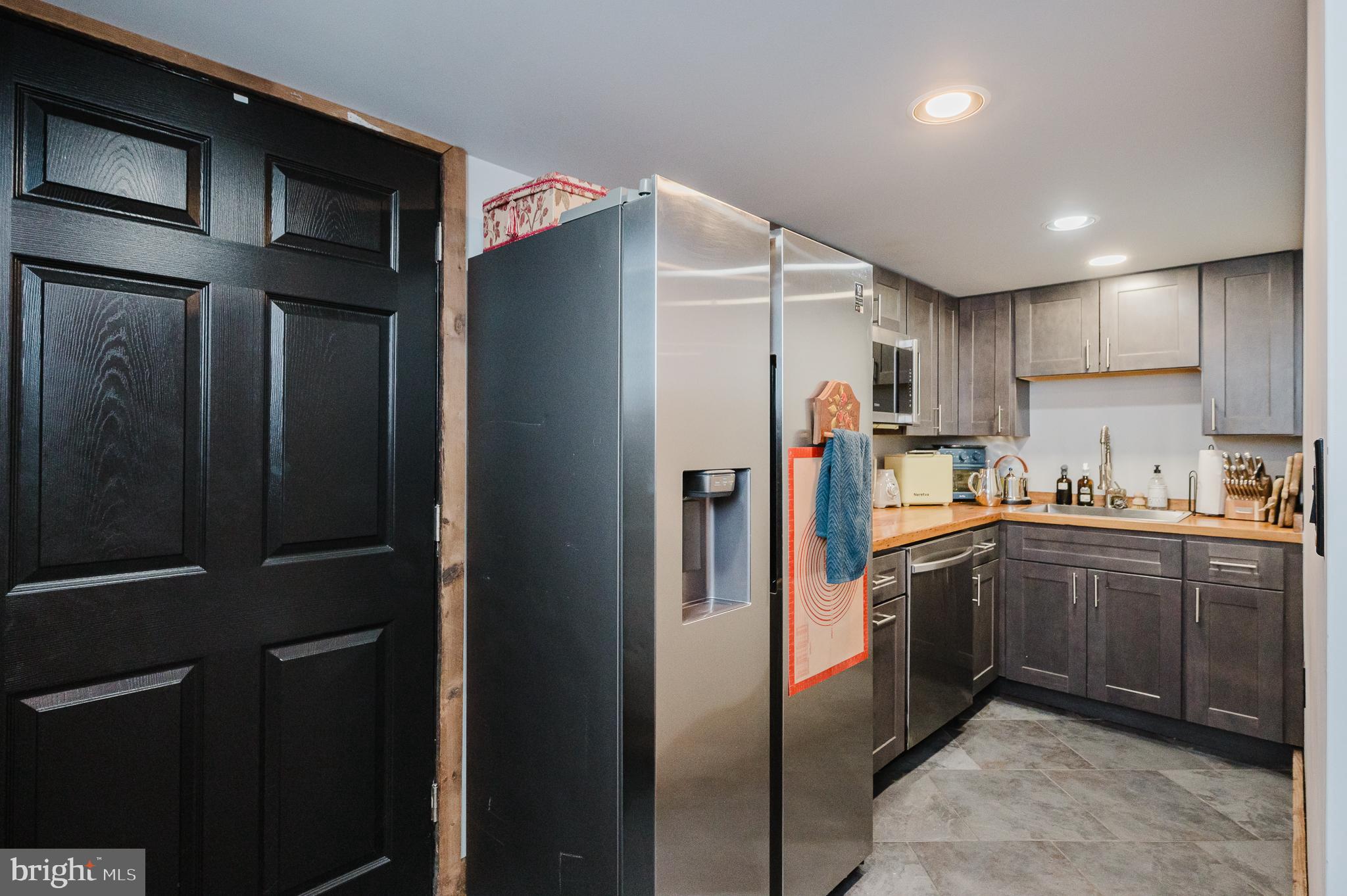 COLVARD MANOR - Residential