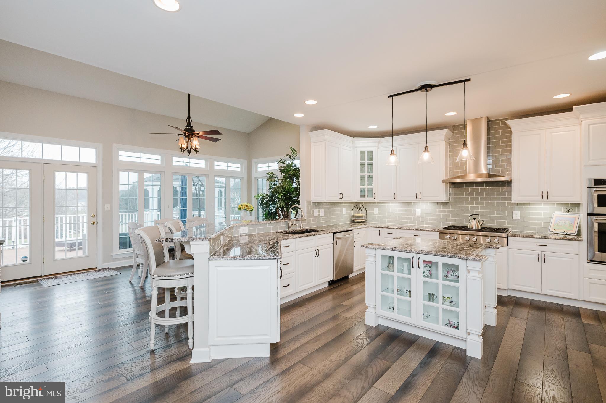 COLVARD MANOR - Residential