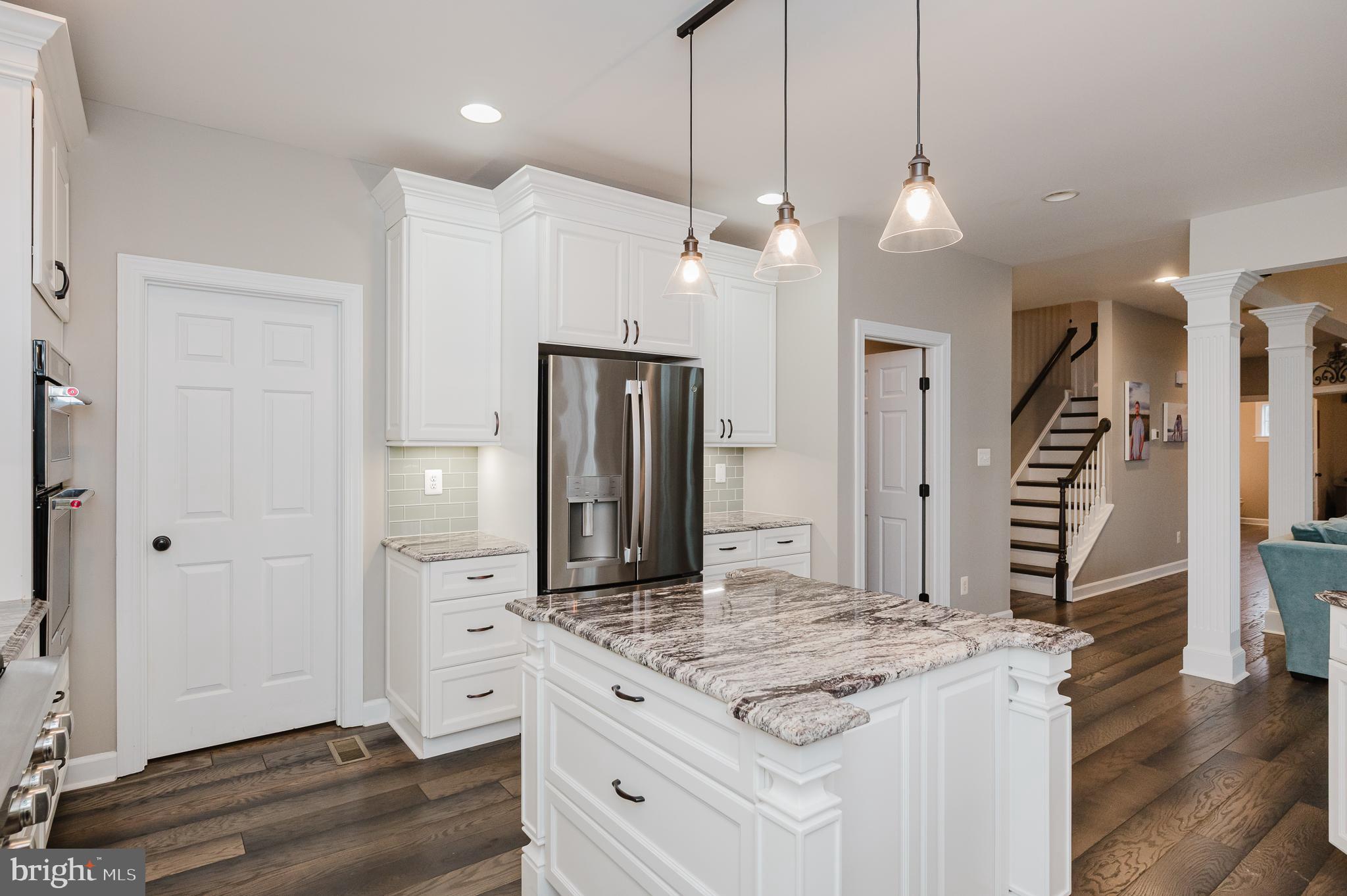 COLVARD MANOR - Residential