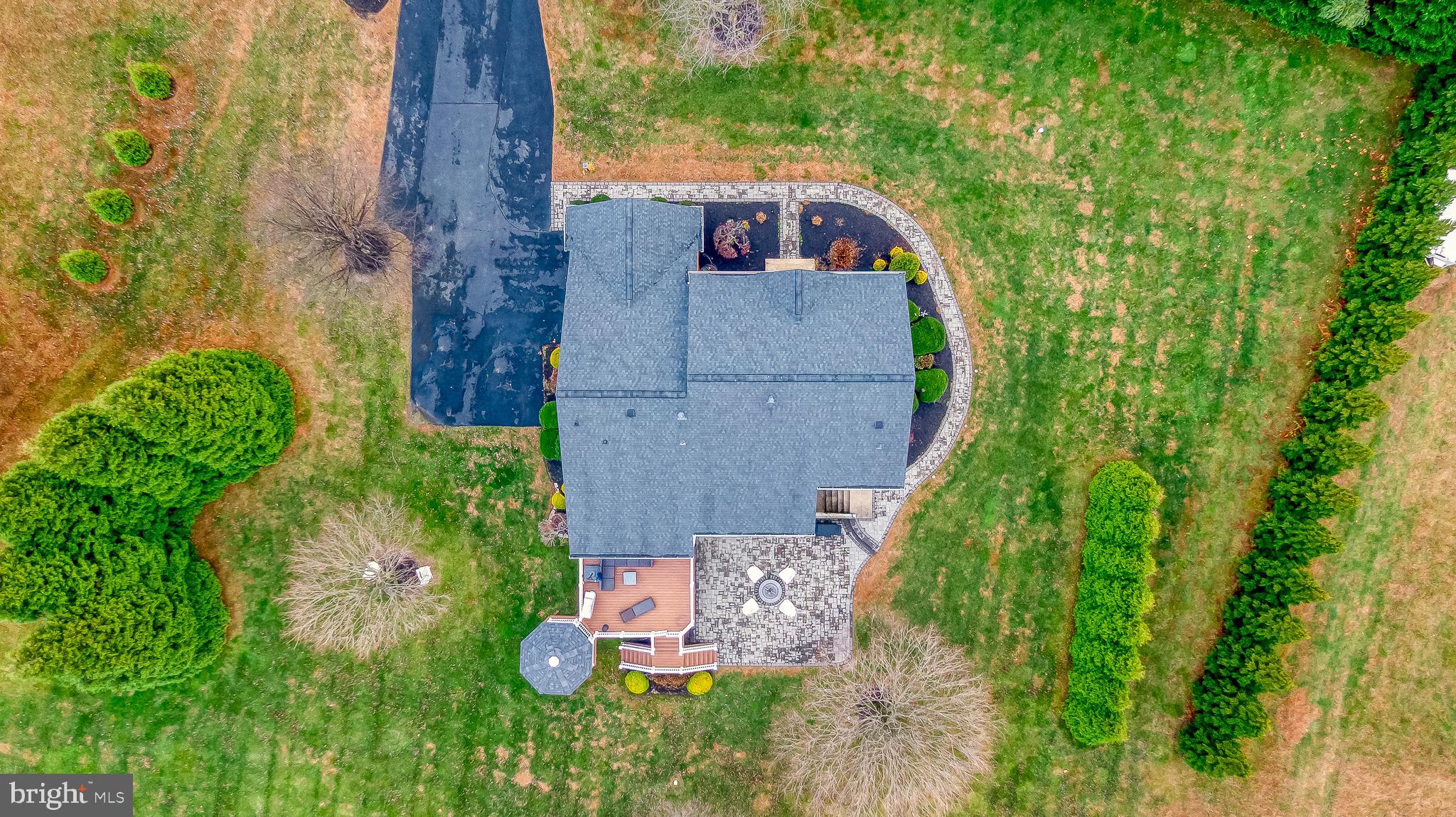 COLVARD MANOR - Residential