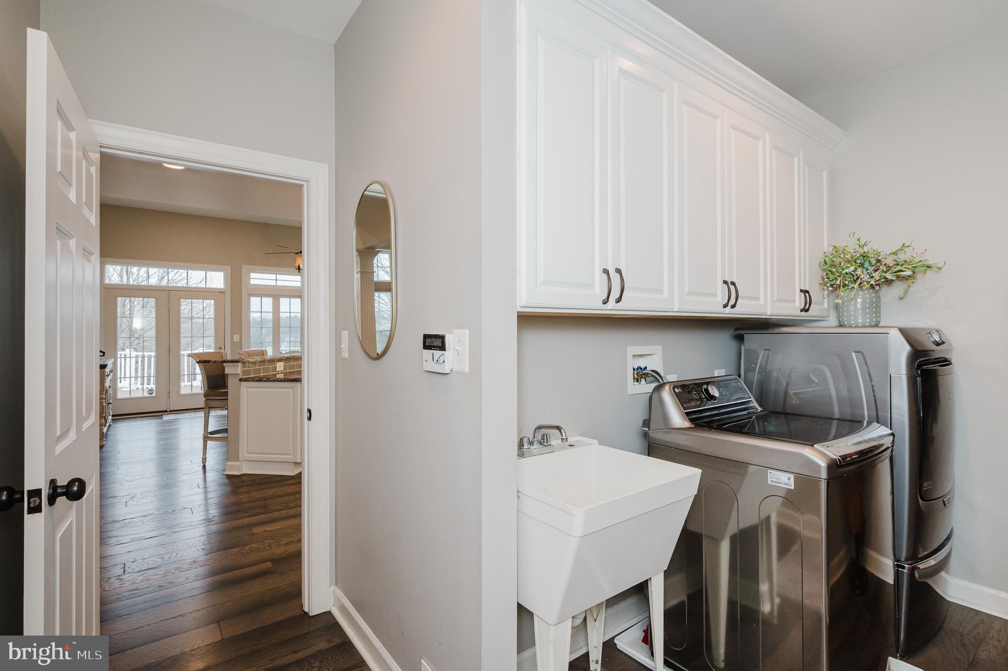 COLVARD MANOR - Residential