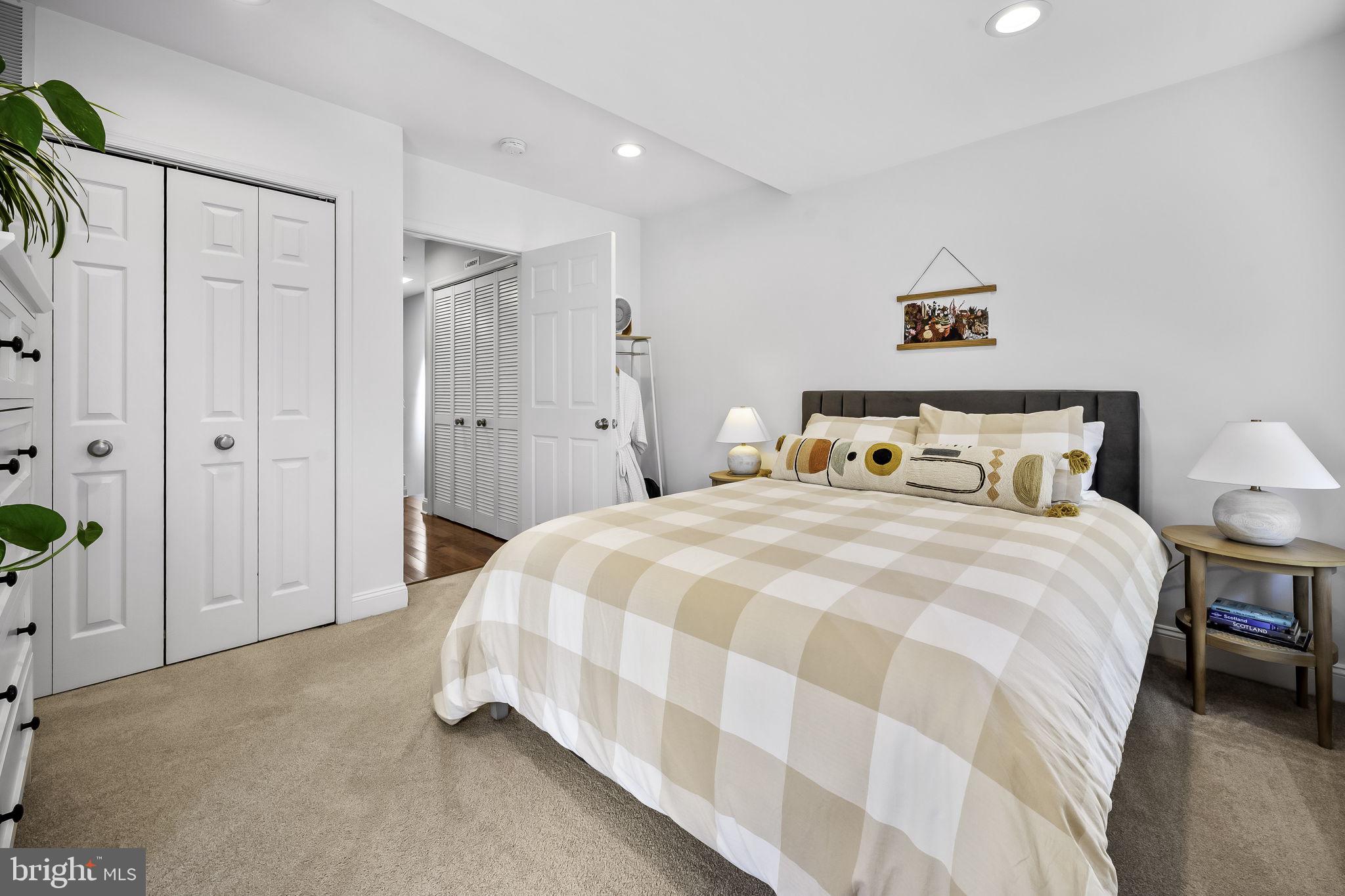 HAMPDEN HISTORIC DISTRICT - Residential