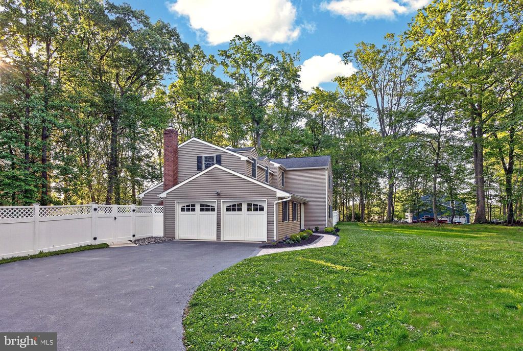 Photo of 517 N Whitford Road, EXTON, PA 19341 (MLS # PACT2124790)