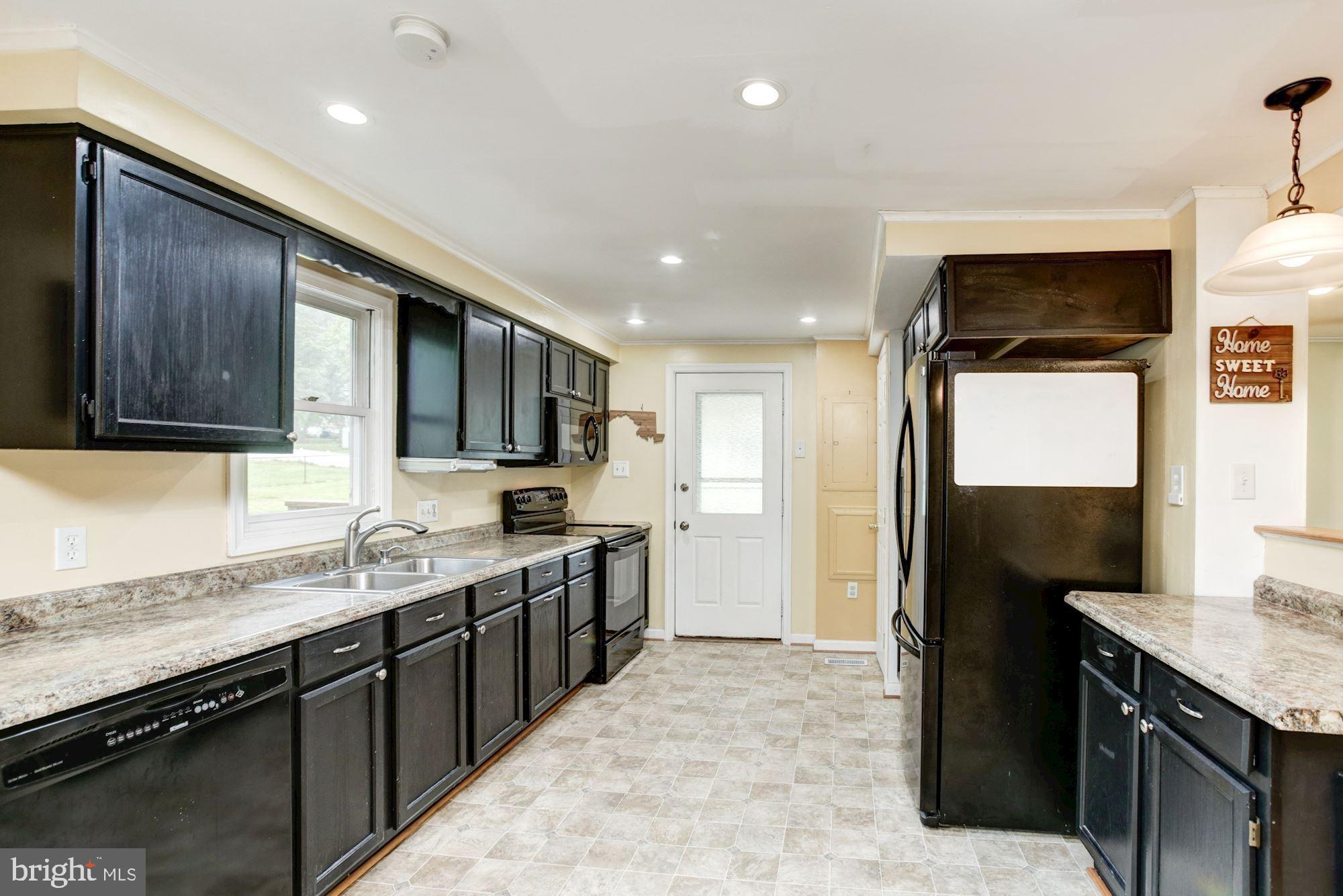 SAVAGE MEADOWS - Residential