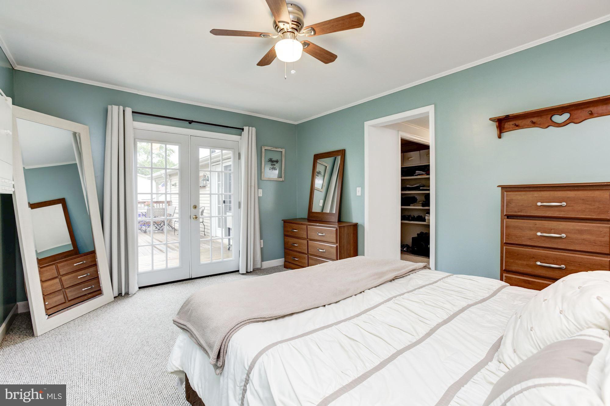 SAVAGE MEADOWS - Residential