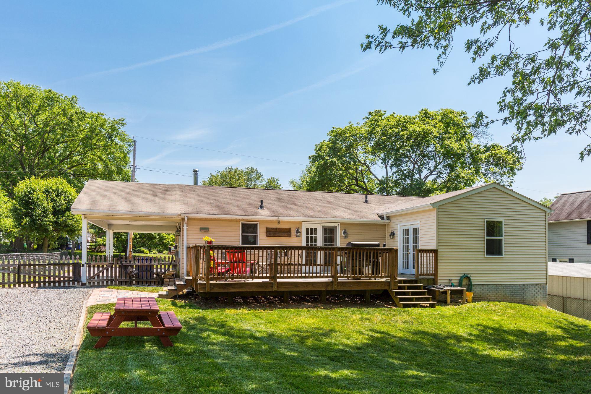 SAVAGE MEADOWS - Residential