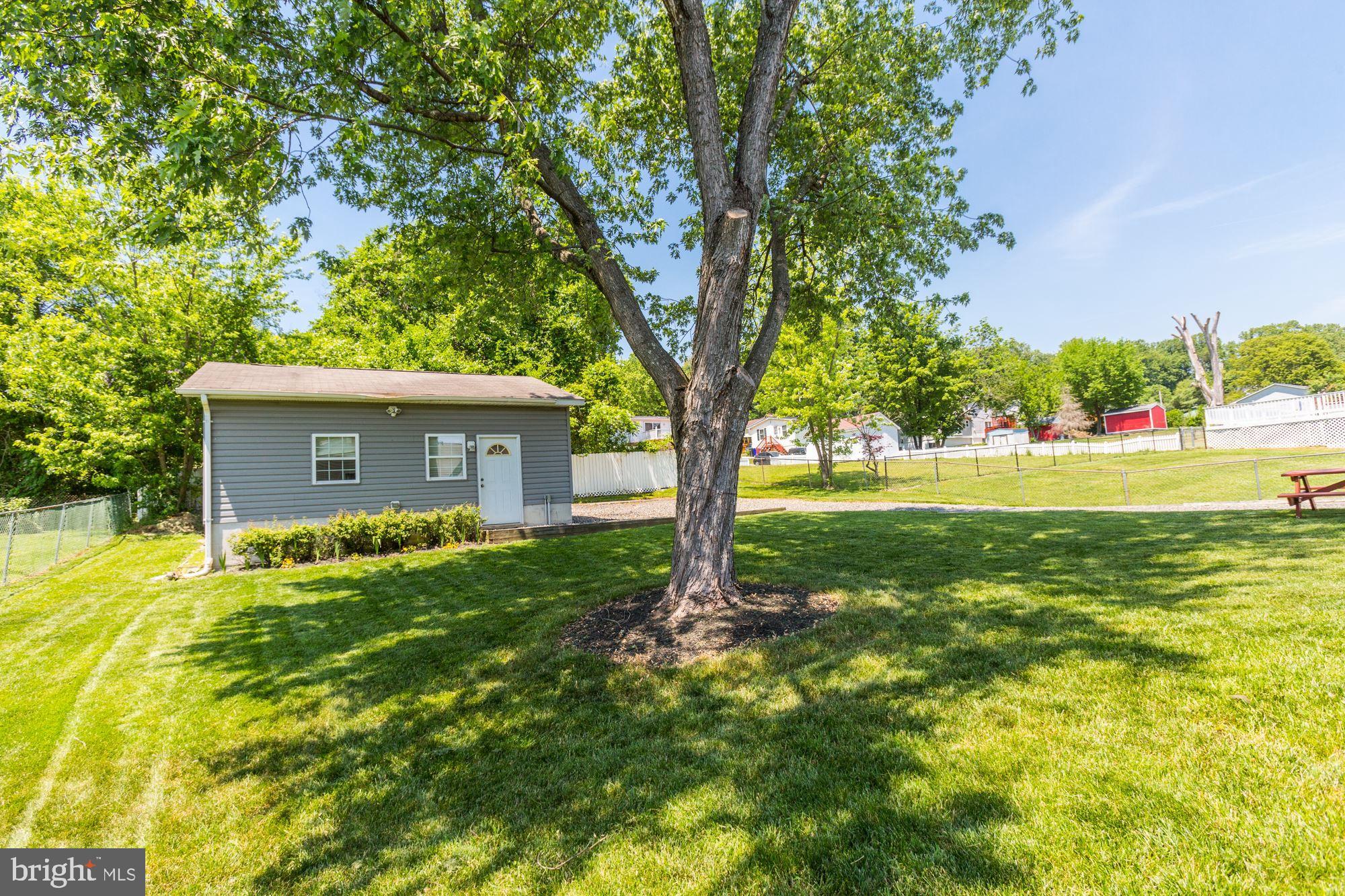 SAVAGE MEADOWS - Residential