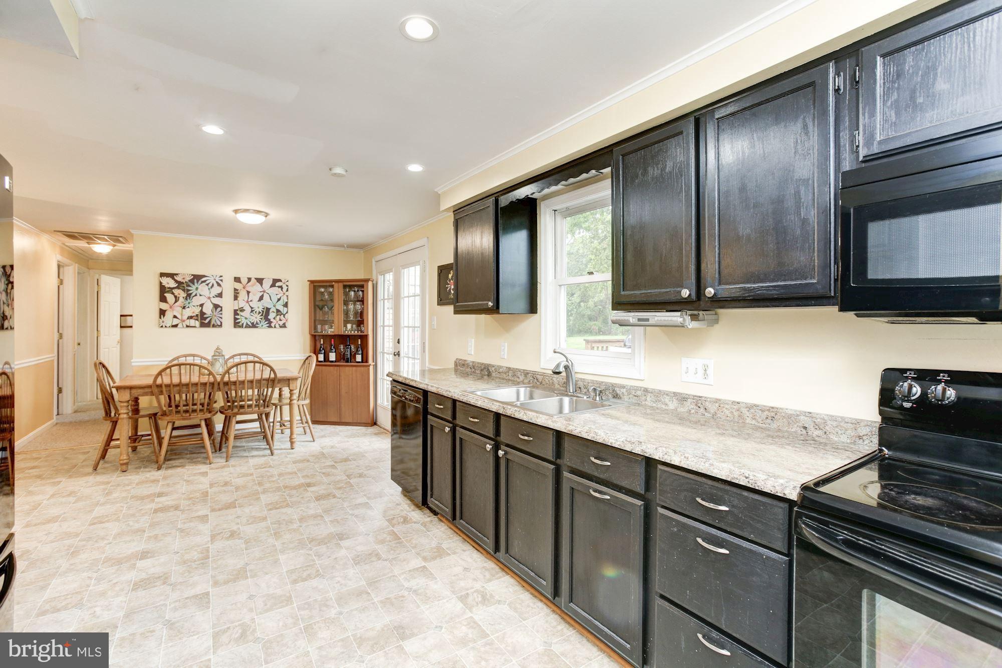 SAVAGE MEADOWS - Residential