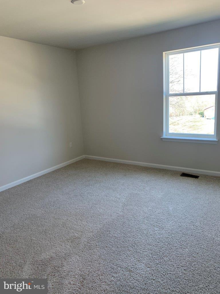 SHELTON KNOLLS - Residential