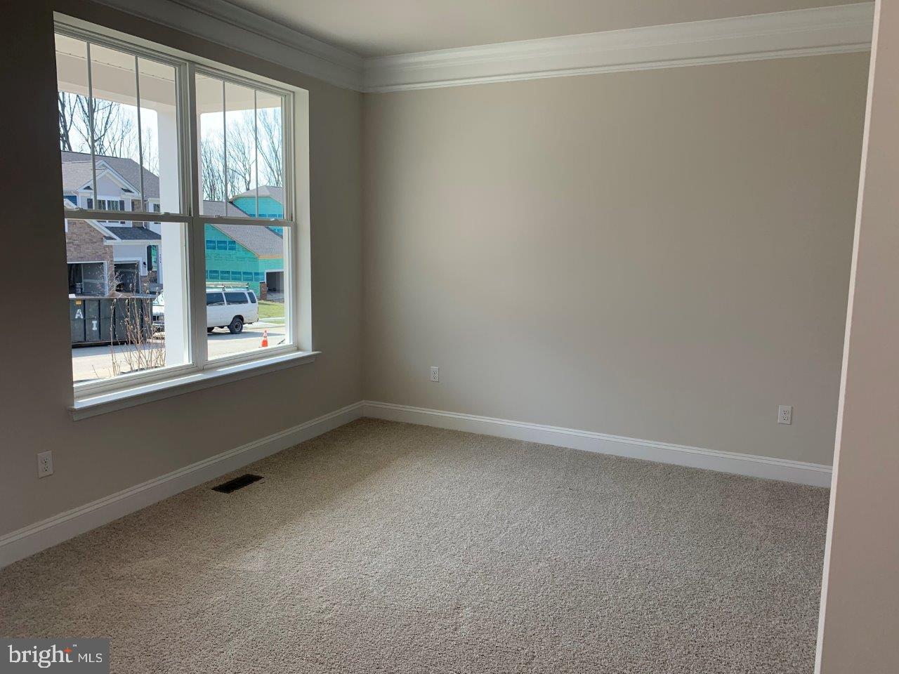 SHELTON KNOLLS - Residential